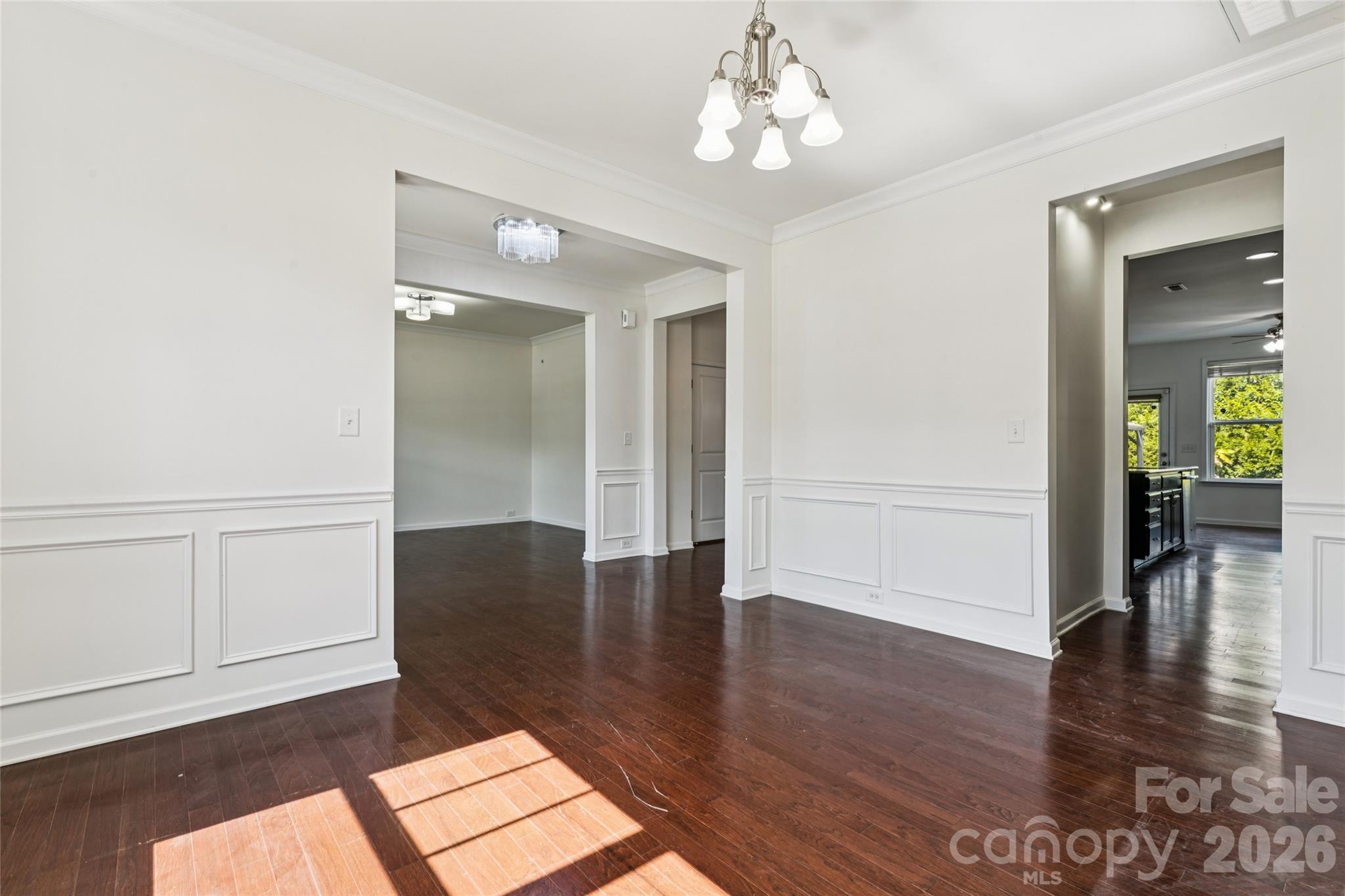 2642 Treeline Drive Property Photo 6