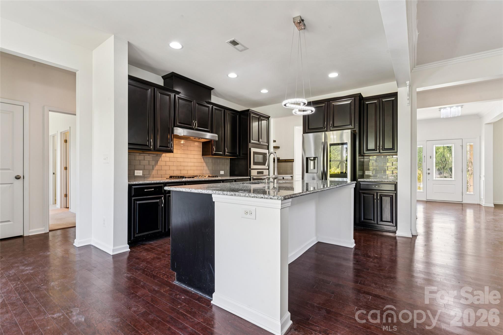 2642 Treeline Drive Property Photo 8
