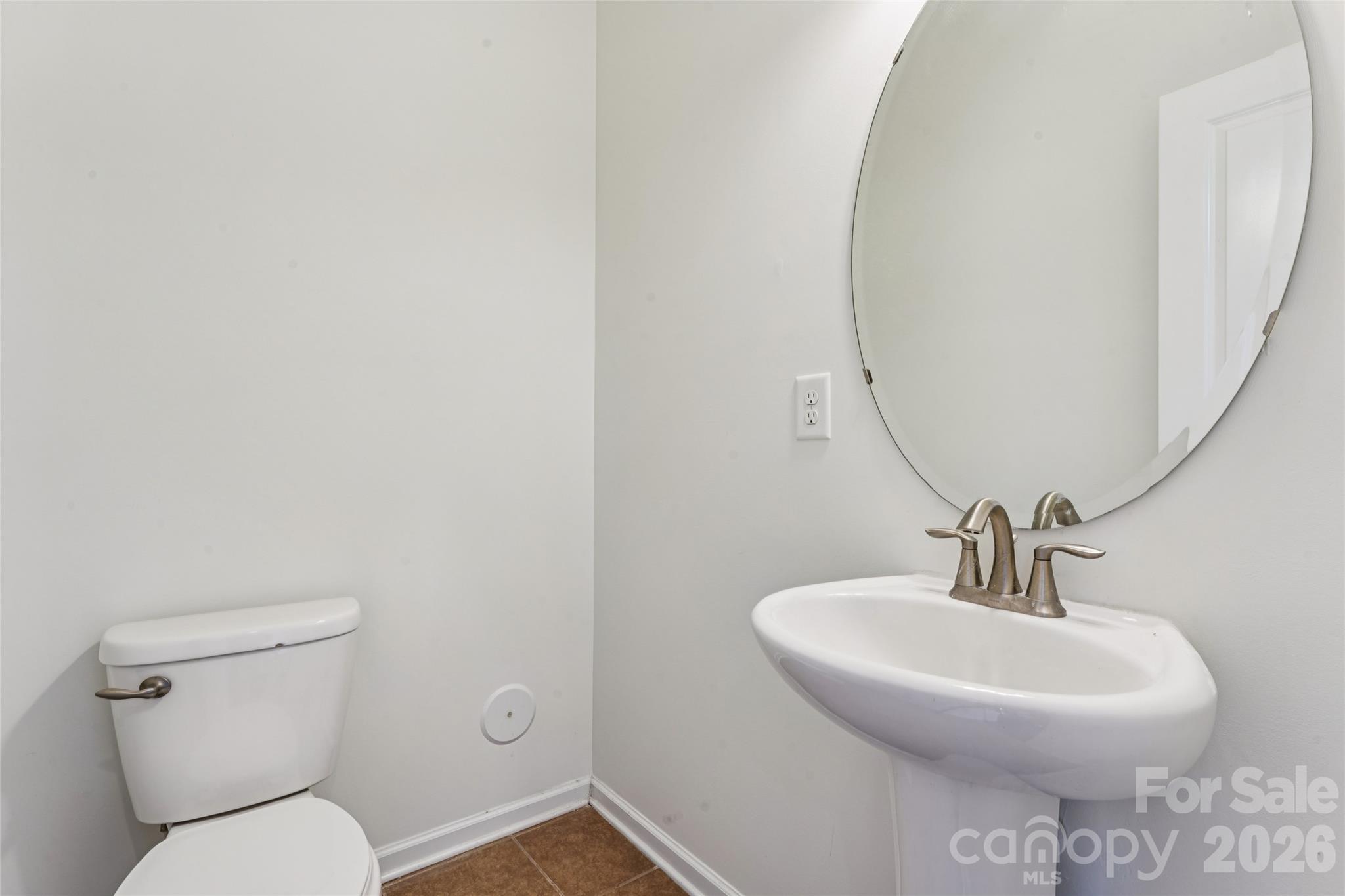 2642 Treeline Drive Property Photo 13