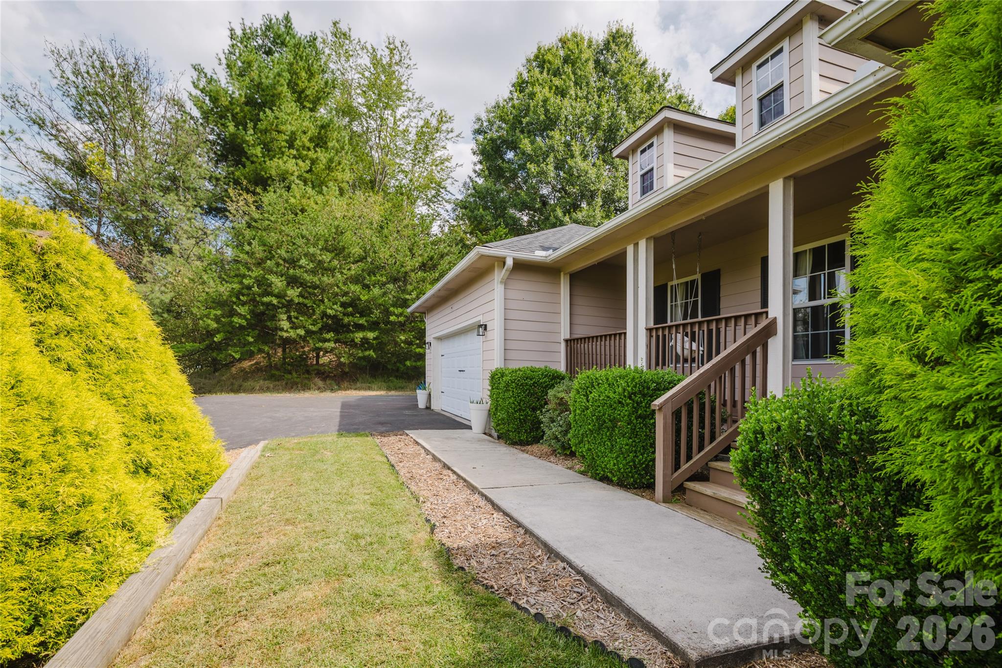 91 Crestview Street Property Photo 6