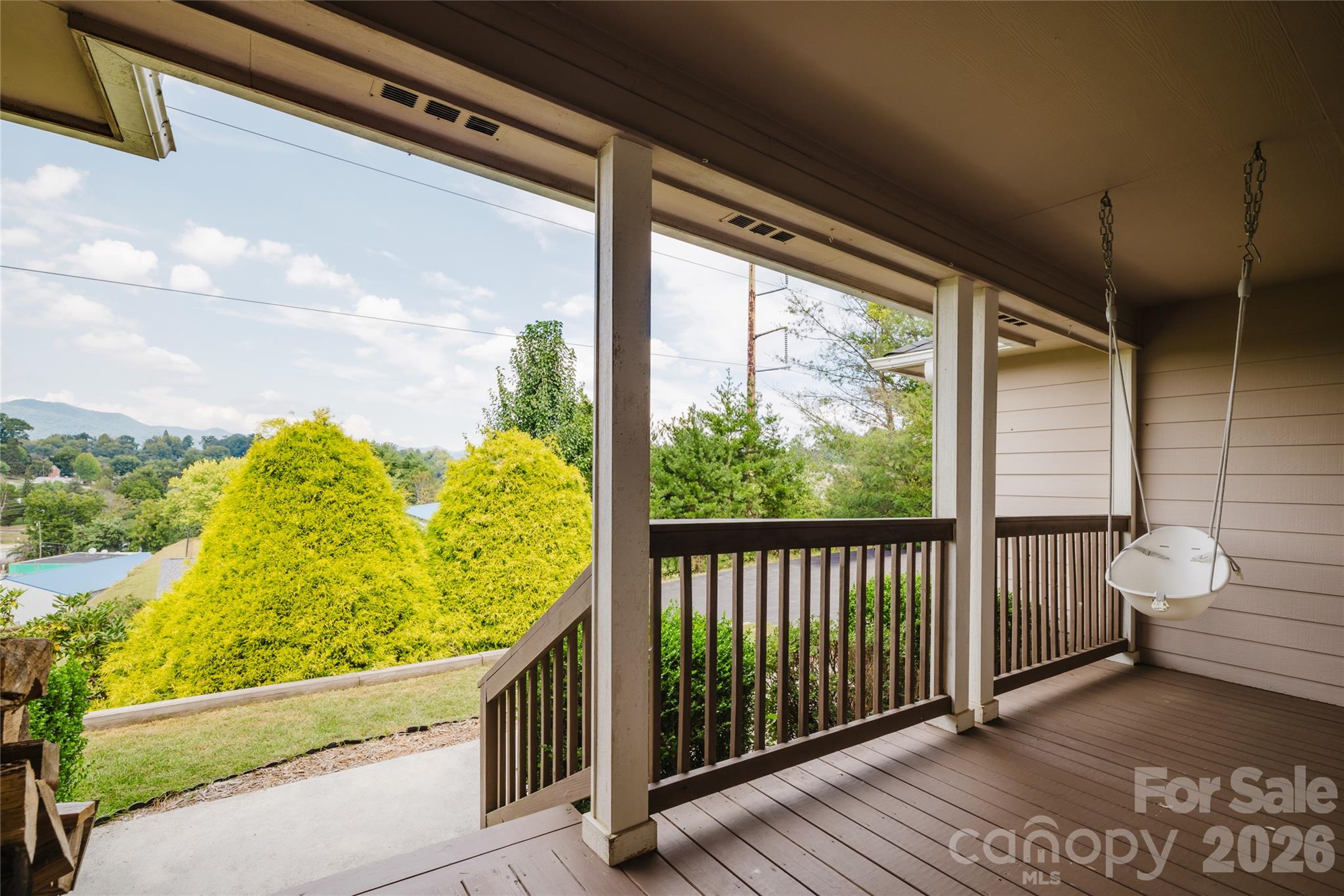 91 Crestview Street Property Photo 7