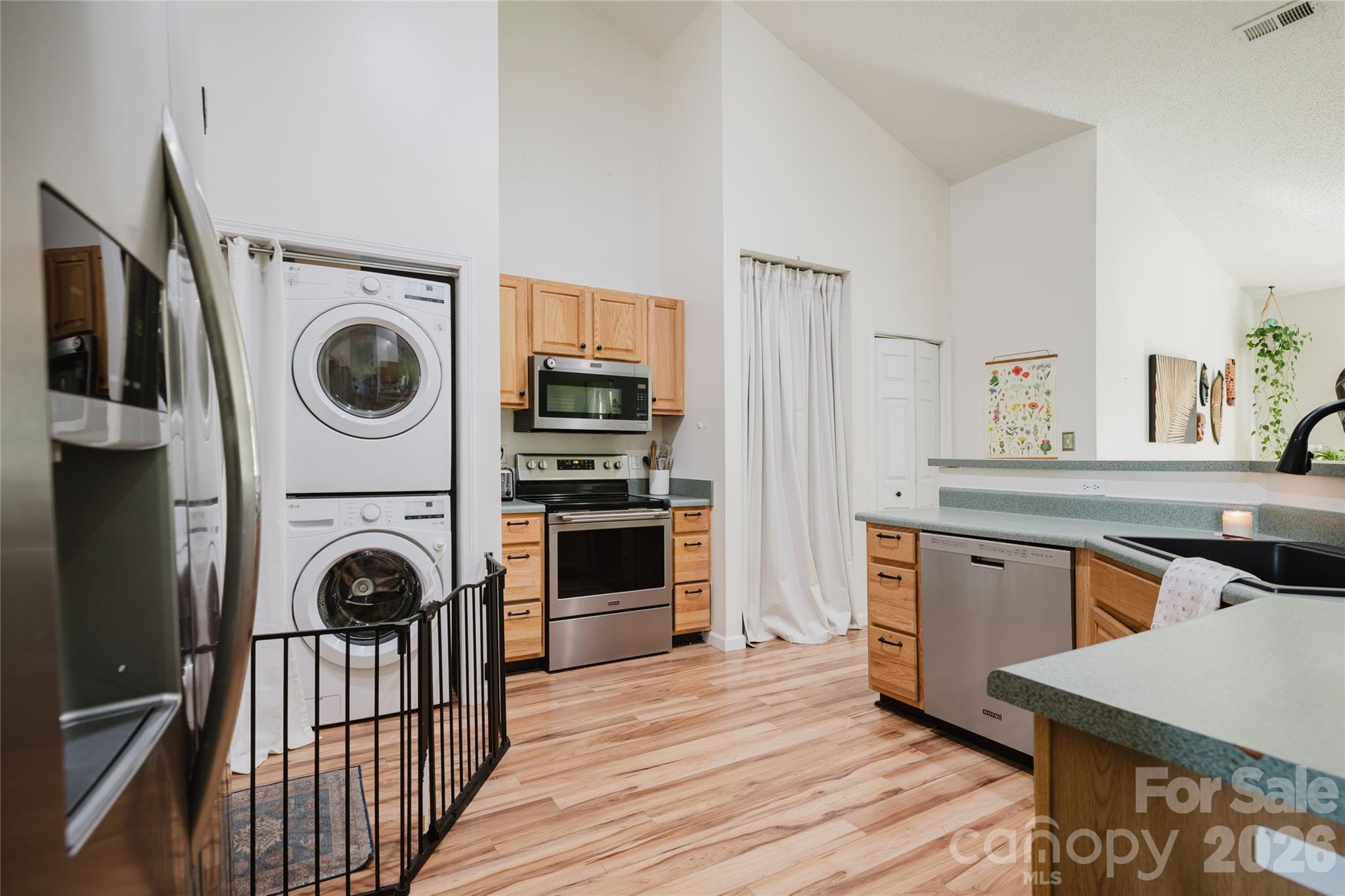 91 Crestview Street Property Photo 12