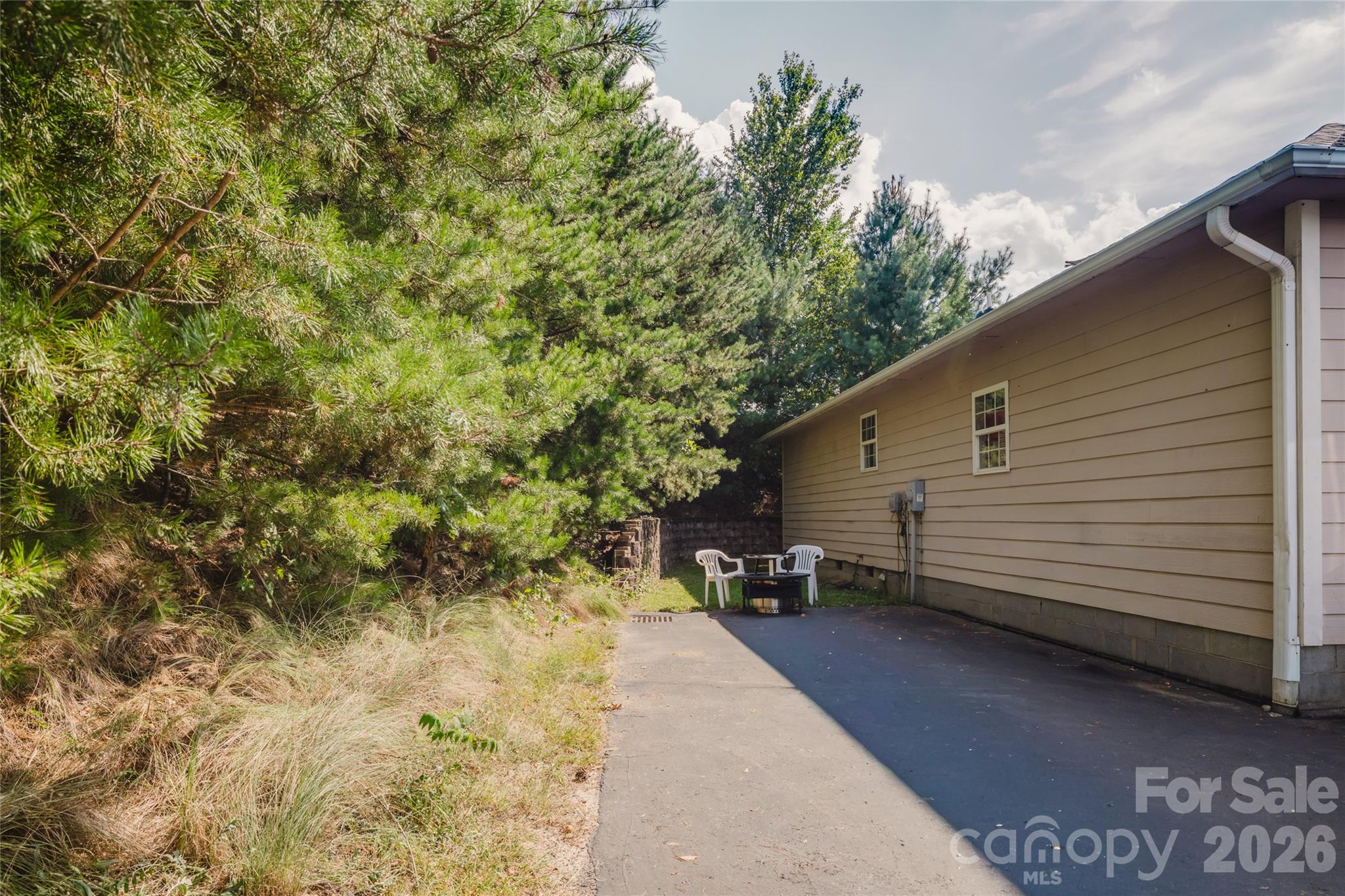 91 Crestview Street Property Photo 30