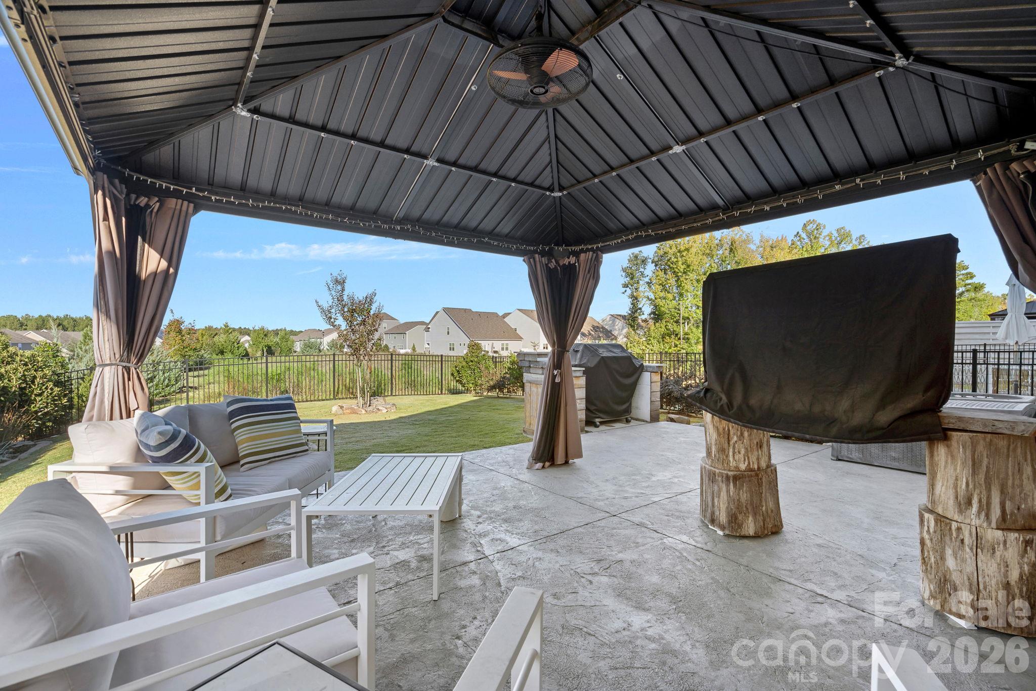 6499 Gopher Road Property Photo 6
