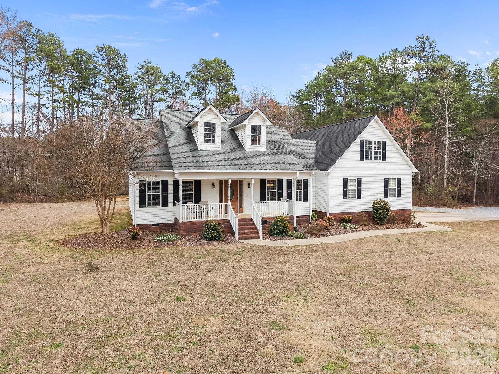 1749 Sells Road Property Photo 1