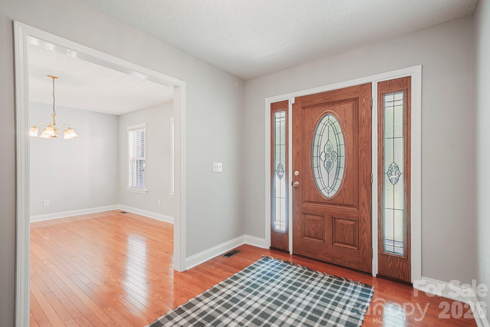 1749 Sells Road Property Photo 3