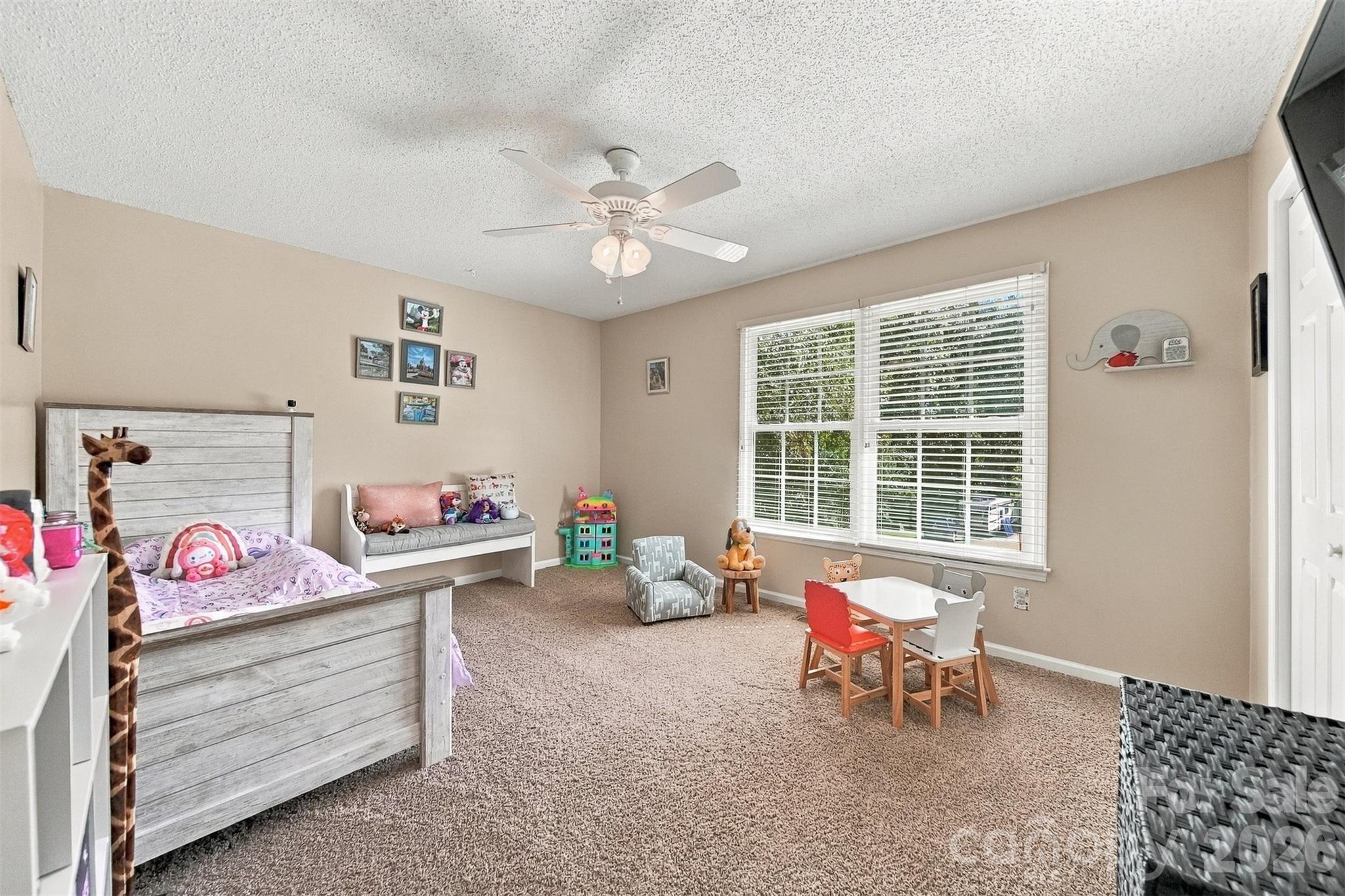 1636 Wellington Avenue Property Photo 17