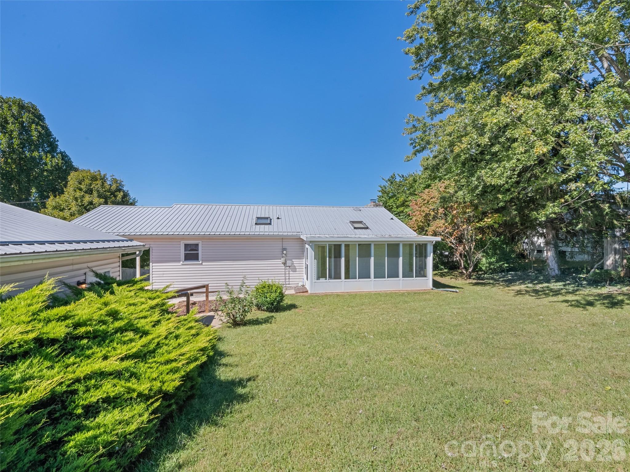 158 Candlelight Circle Property Photo 6