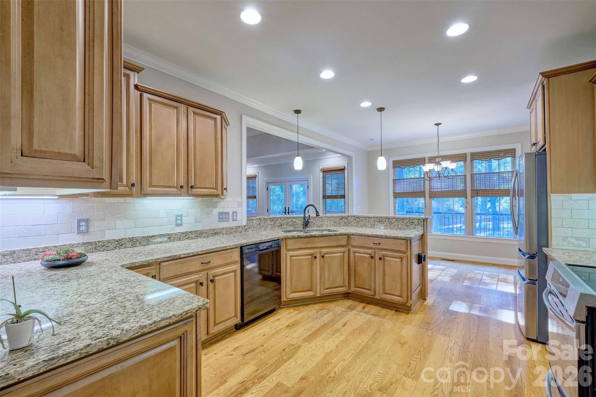 225 Highland Forest Drive Property Photo 10