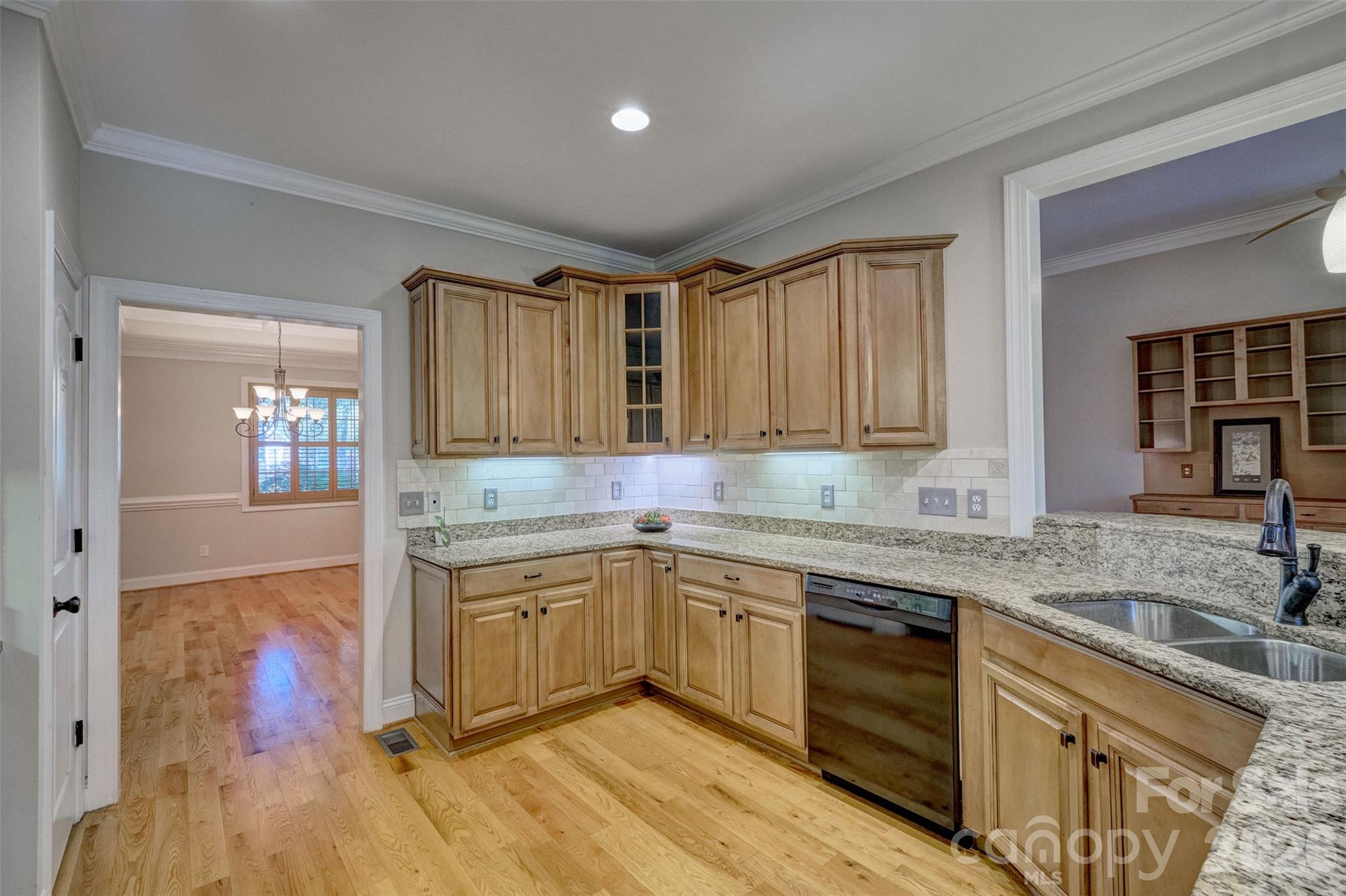 225 Highland Forest Drive Property Photo 13