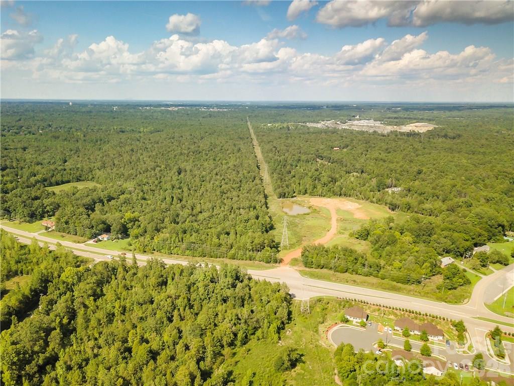 1439 Mount Holly Road Property Photo 9
