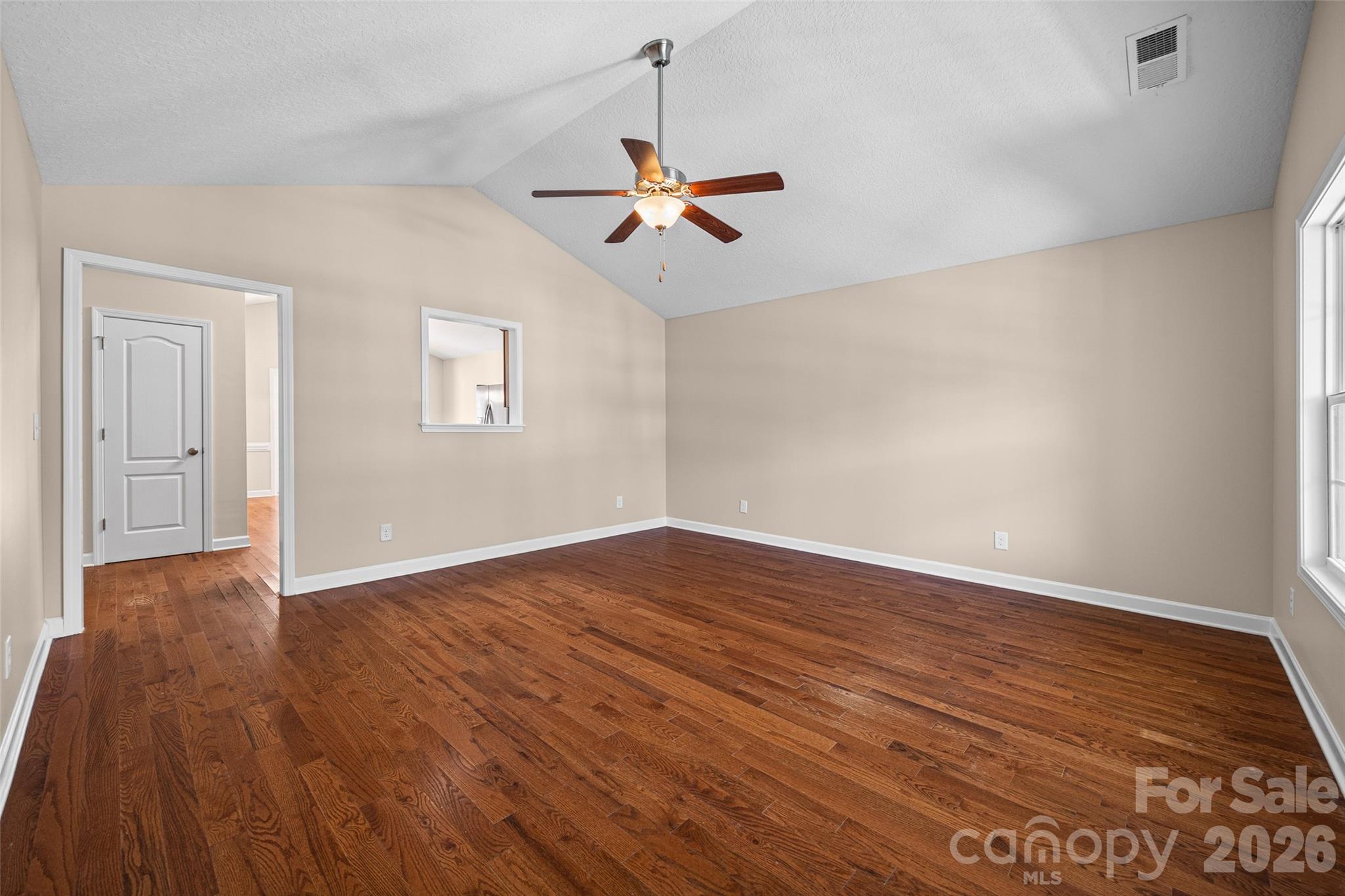 172 Pheasant Ridge Circle Property Photo 4