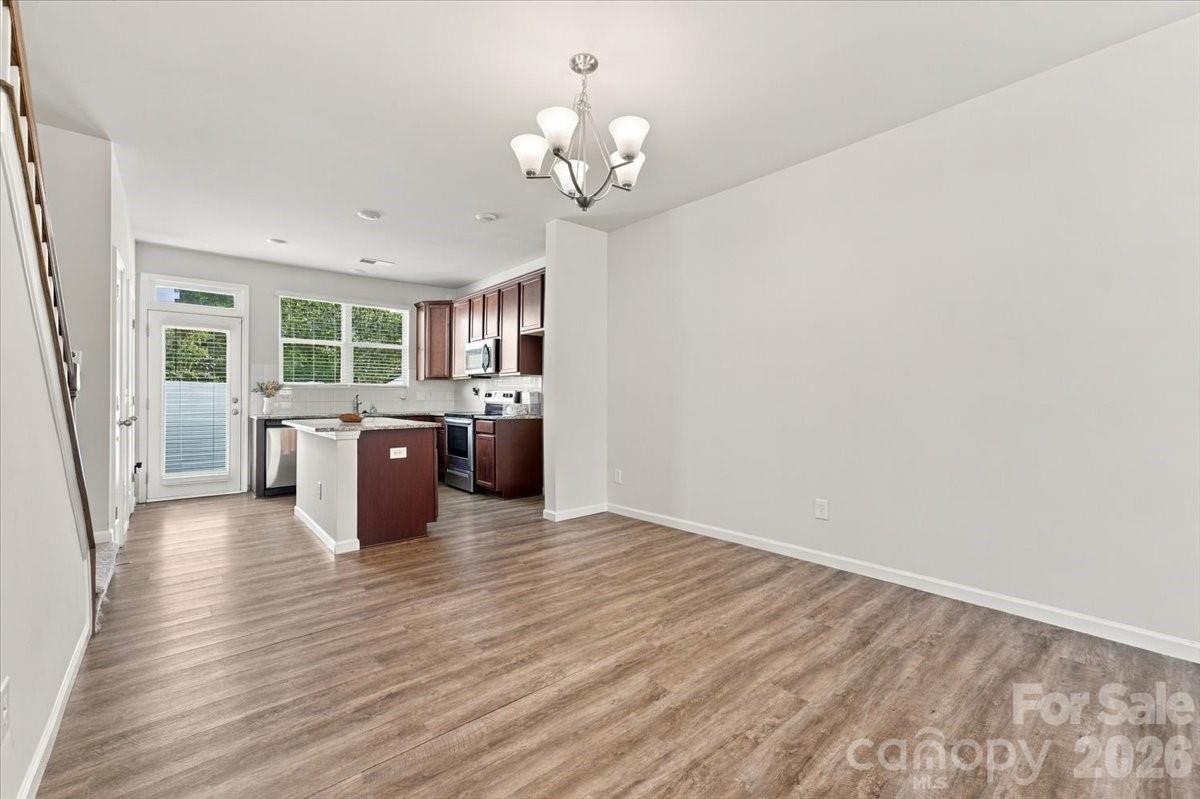 536 Dorman Street Property Photo 8
