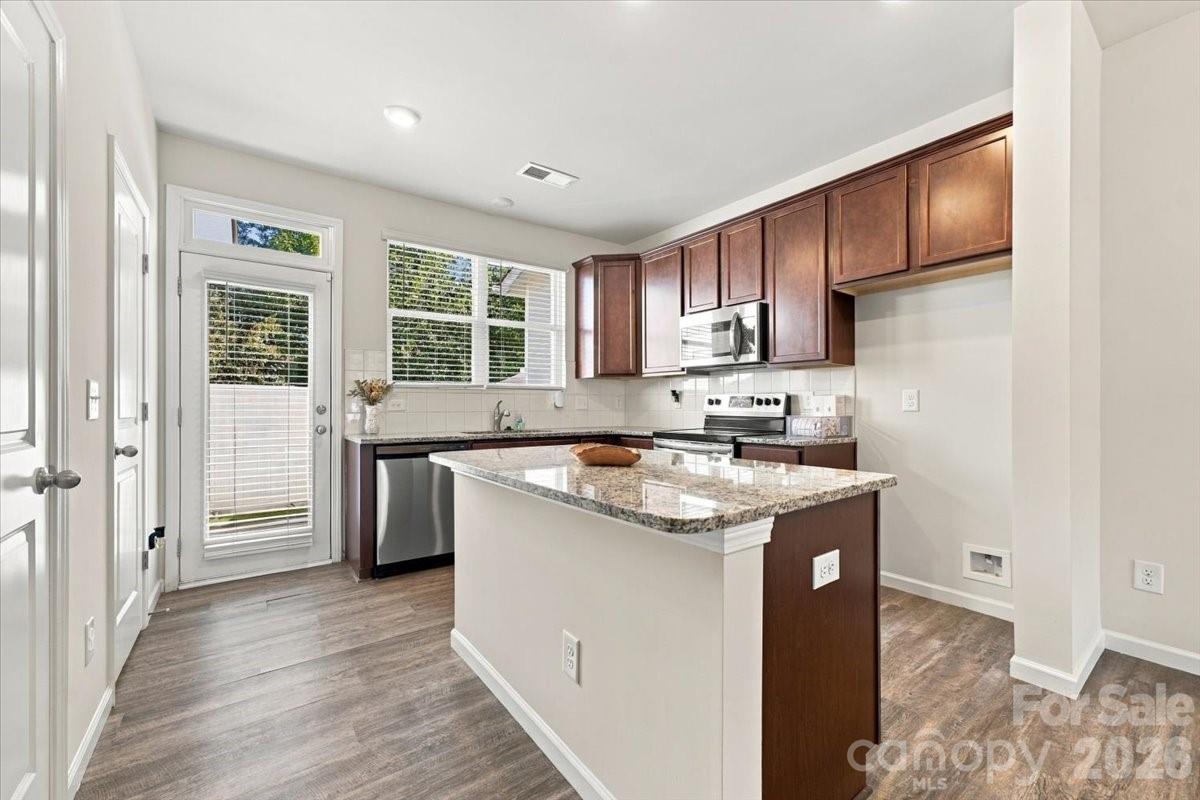 536 Dorman Street Property Photo 14