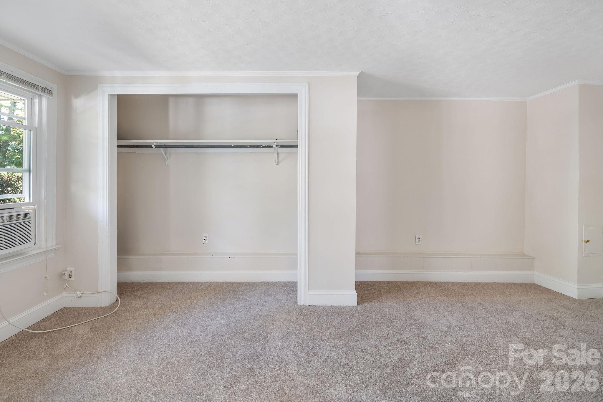 8 Maple Crescent Street Property Photo 11