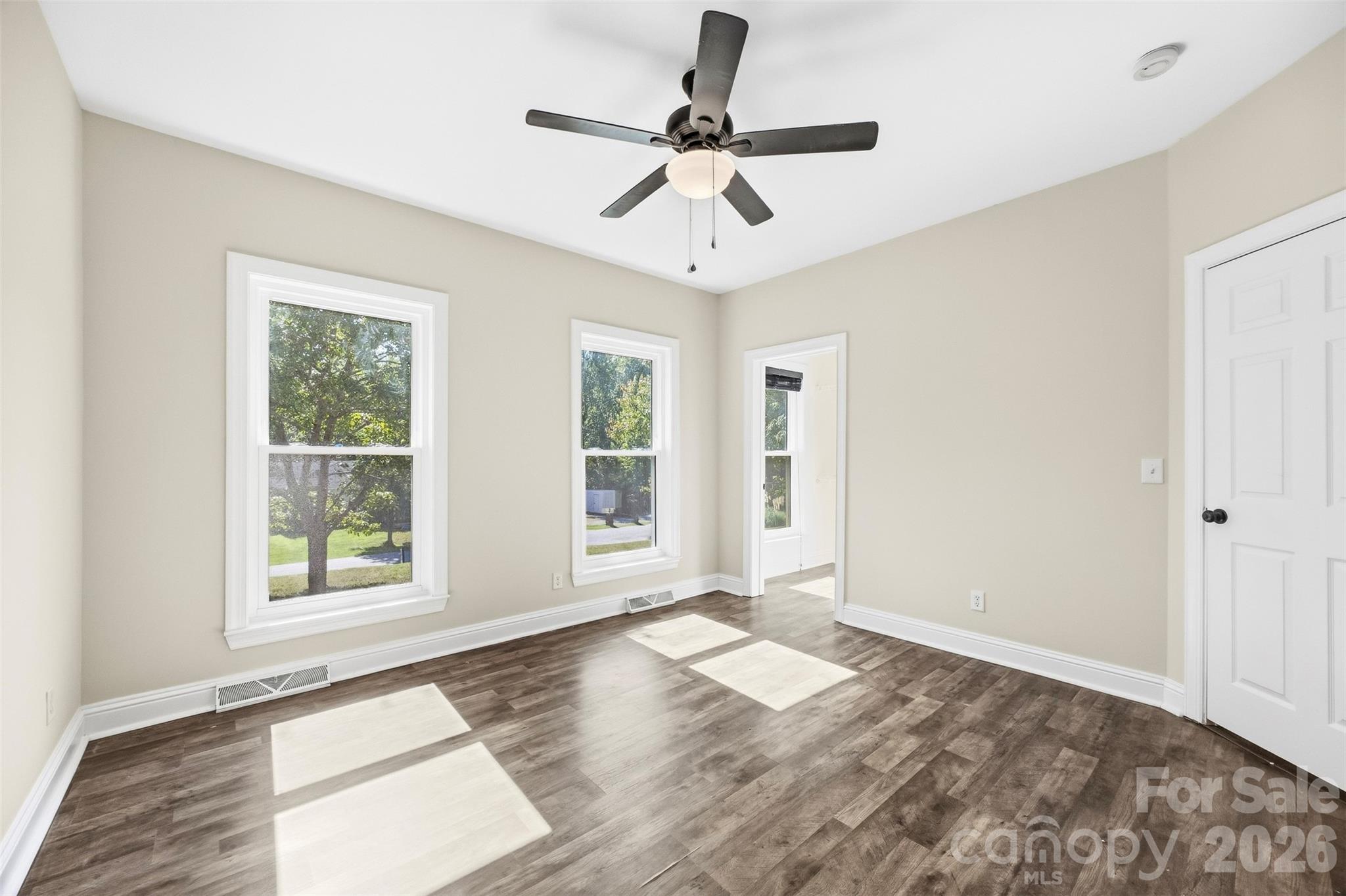 3787 Rolling View Lane Property Photo 14