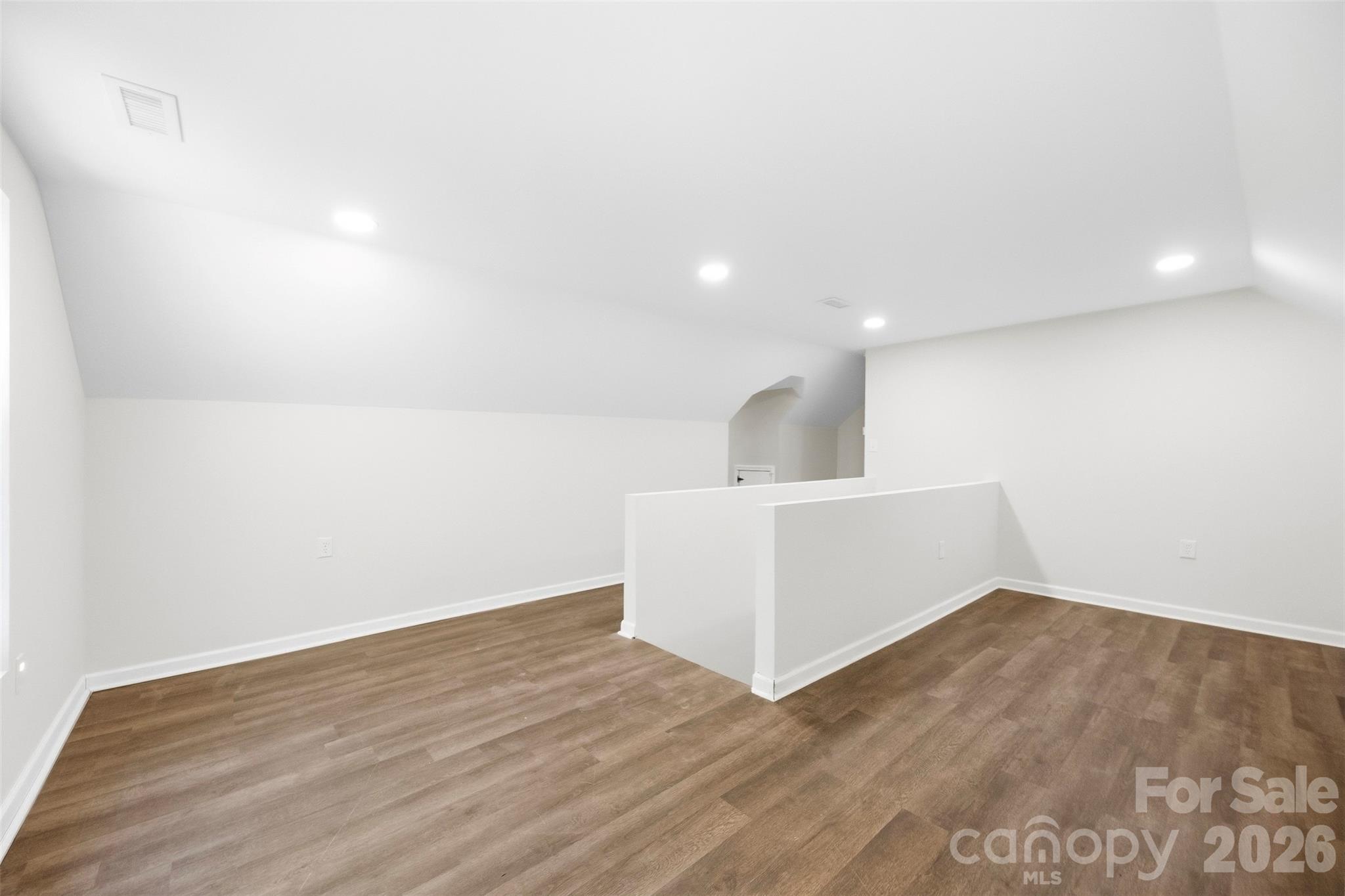 3787 Rolling View Lane Property Photo 16