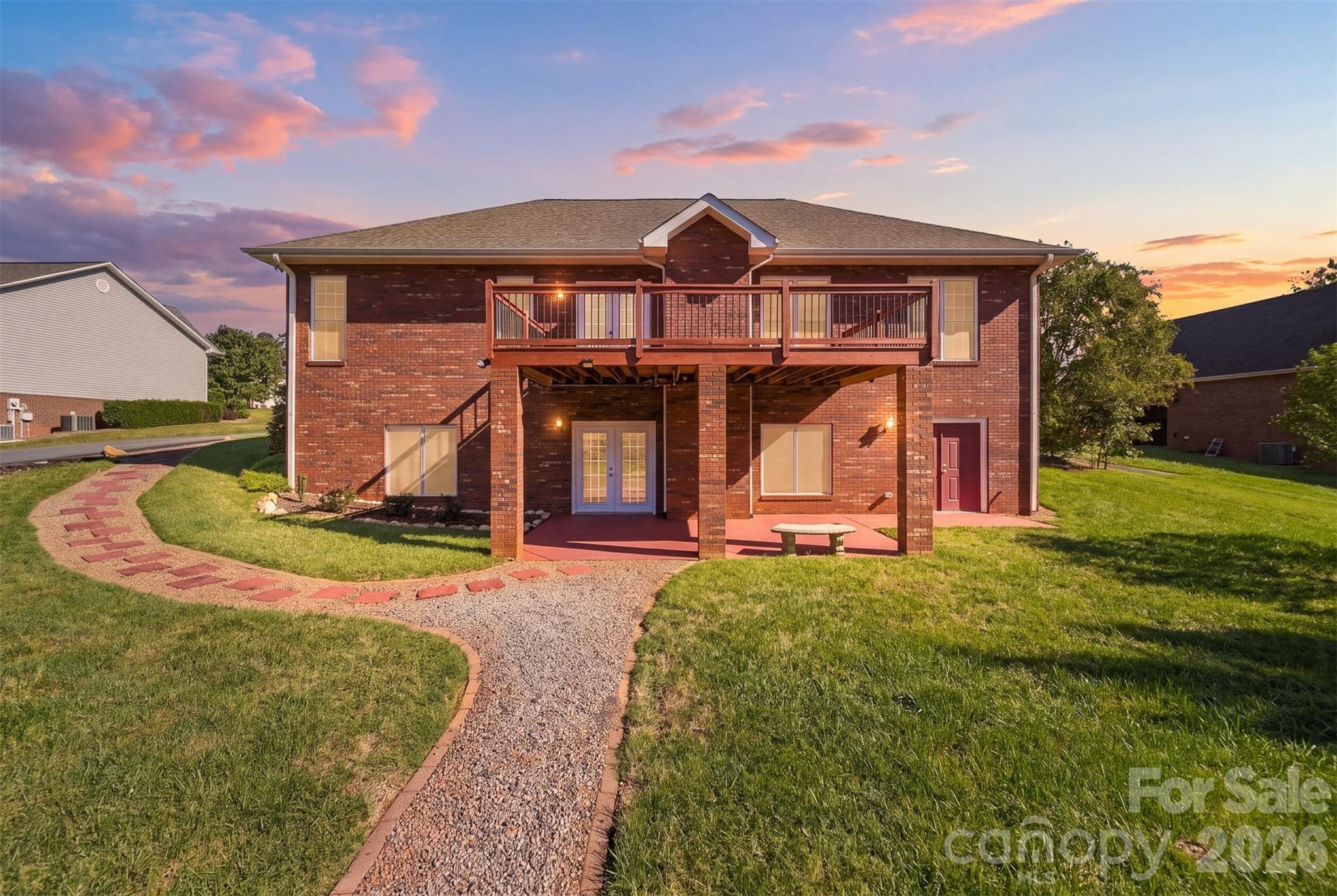 2785 Judea Drive Property Photo 4