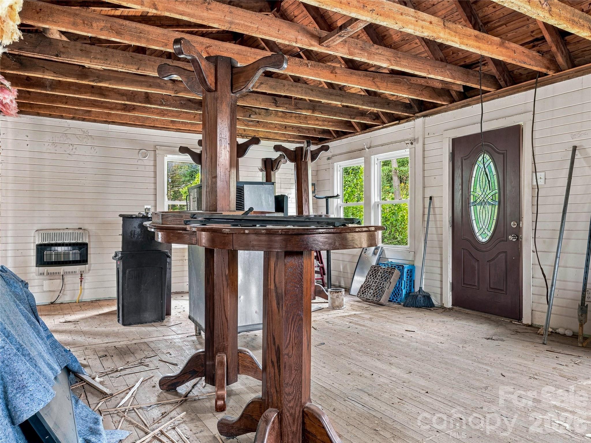 3127 Memorial Highway Property Photo 13