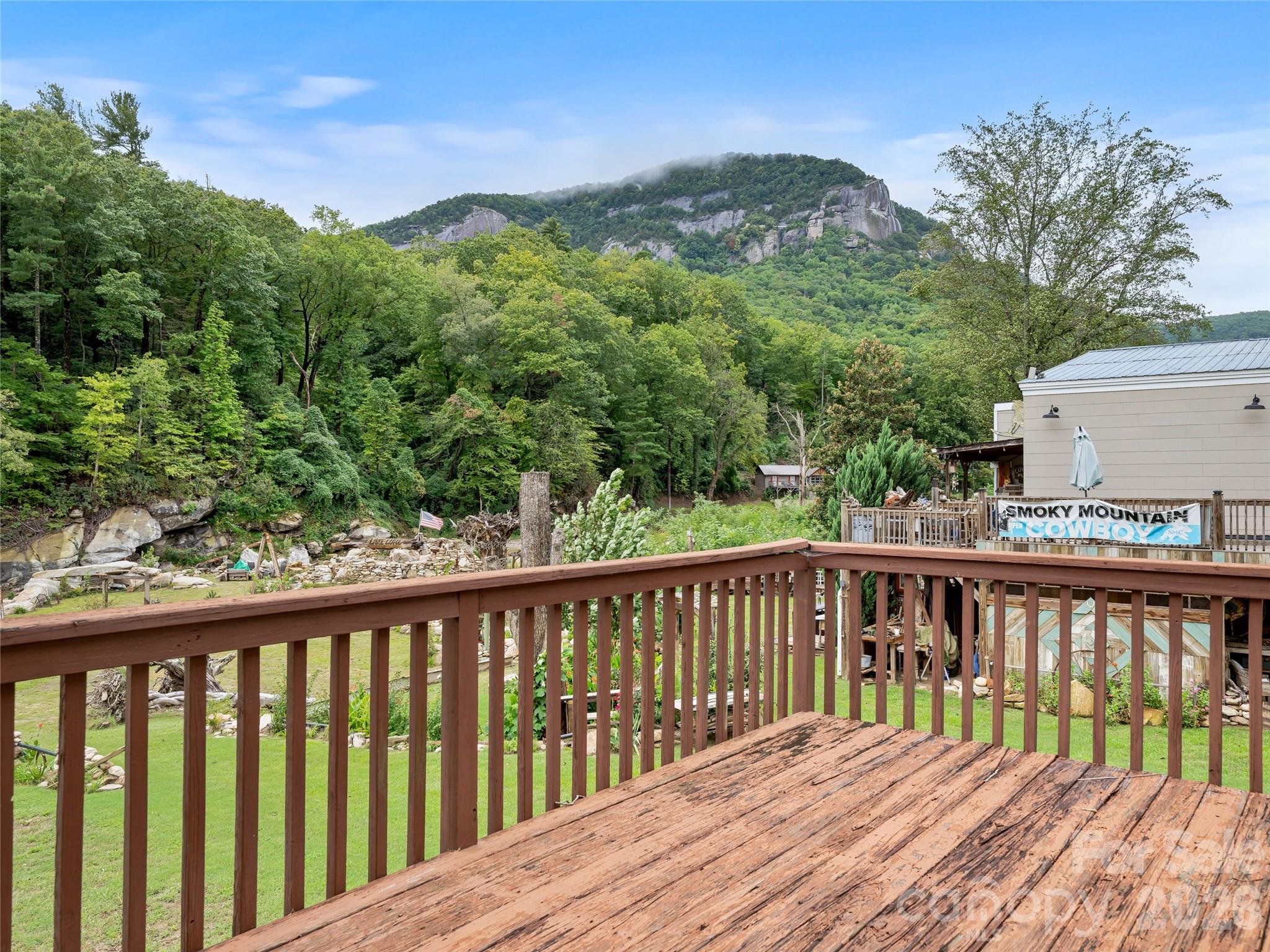 3127 Memorial Highway Property Photo 17