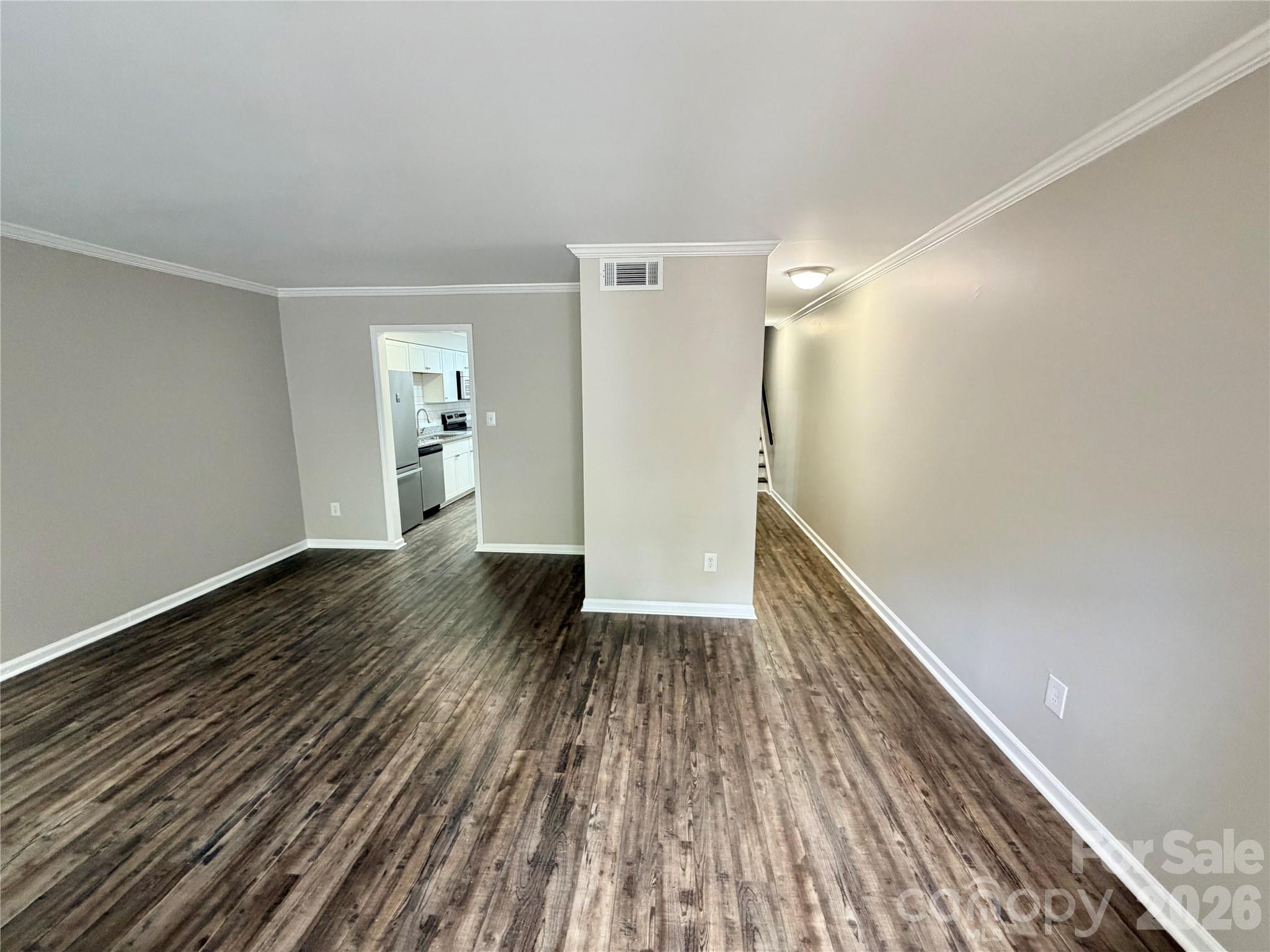 11011 Hunter Trail Lane Property Photo 6