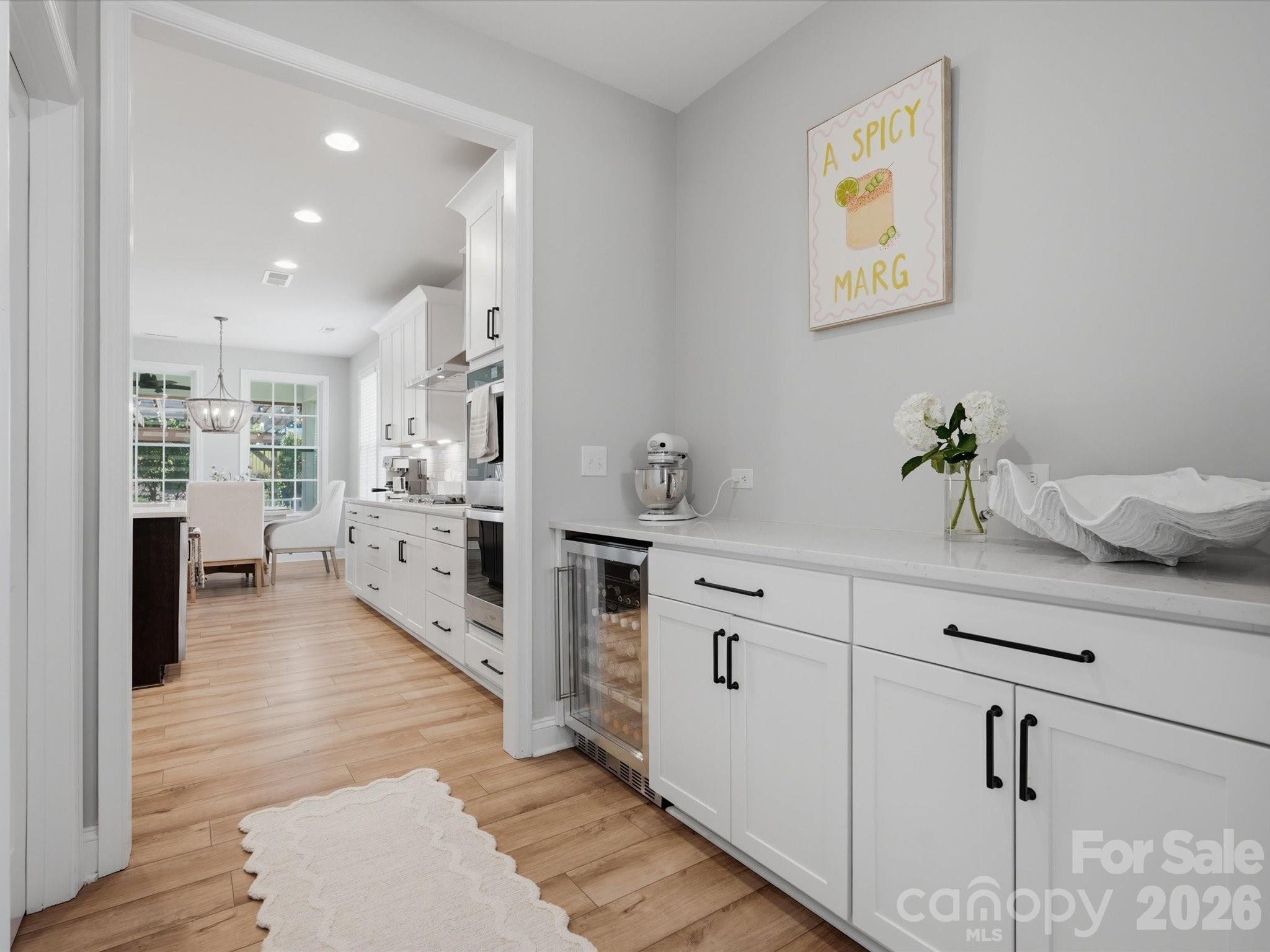 1001 Vettura Court Property Photo 8