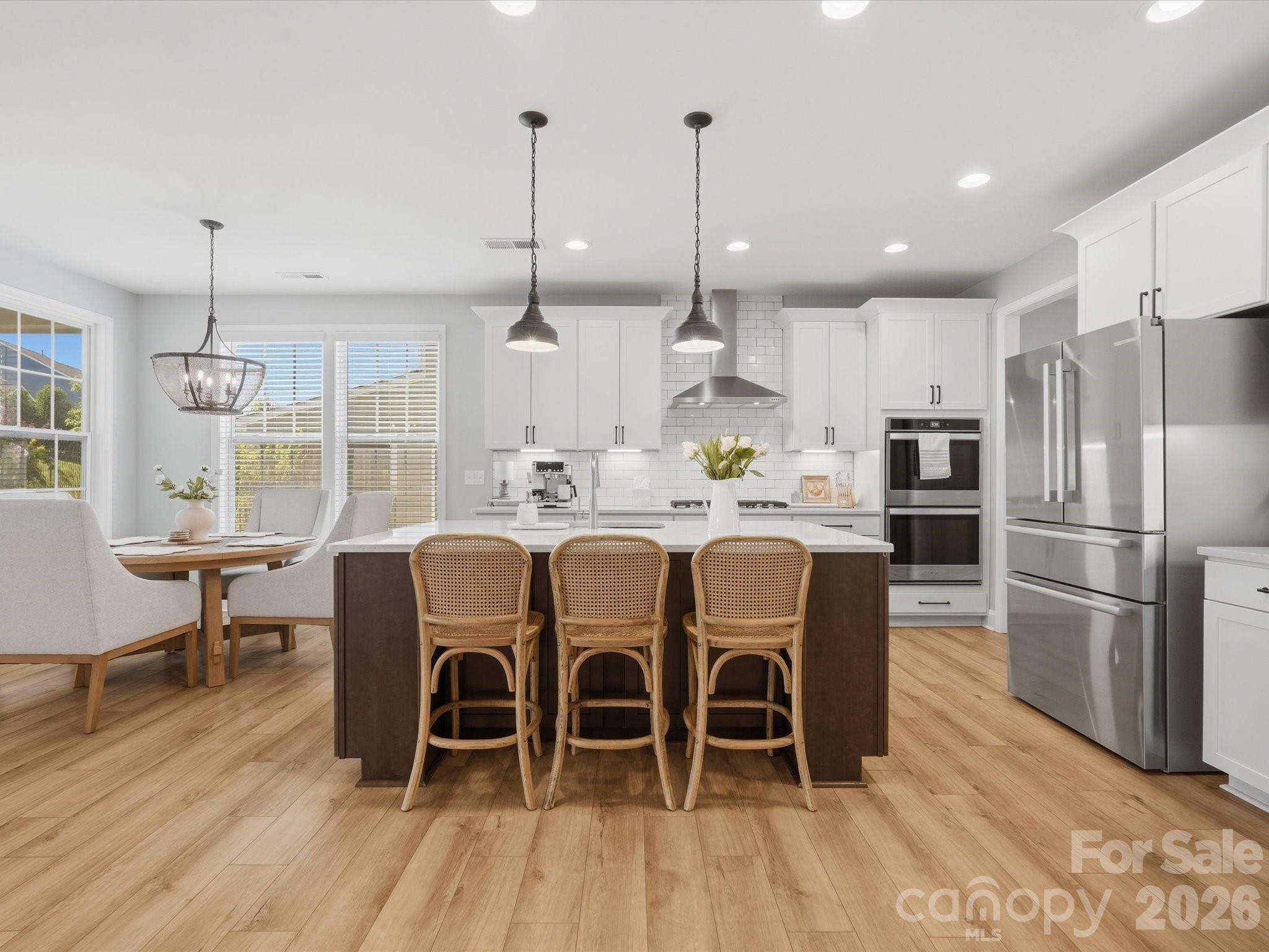 1001 Vettura Court Property Photo 13