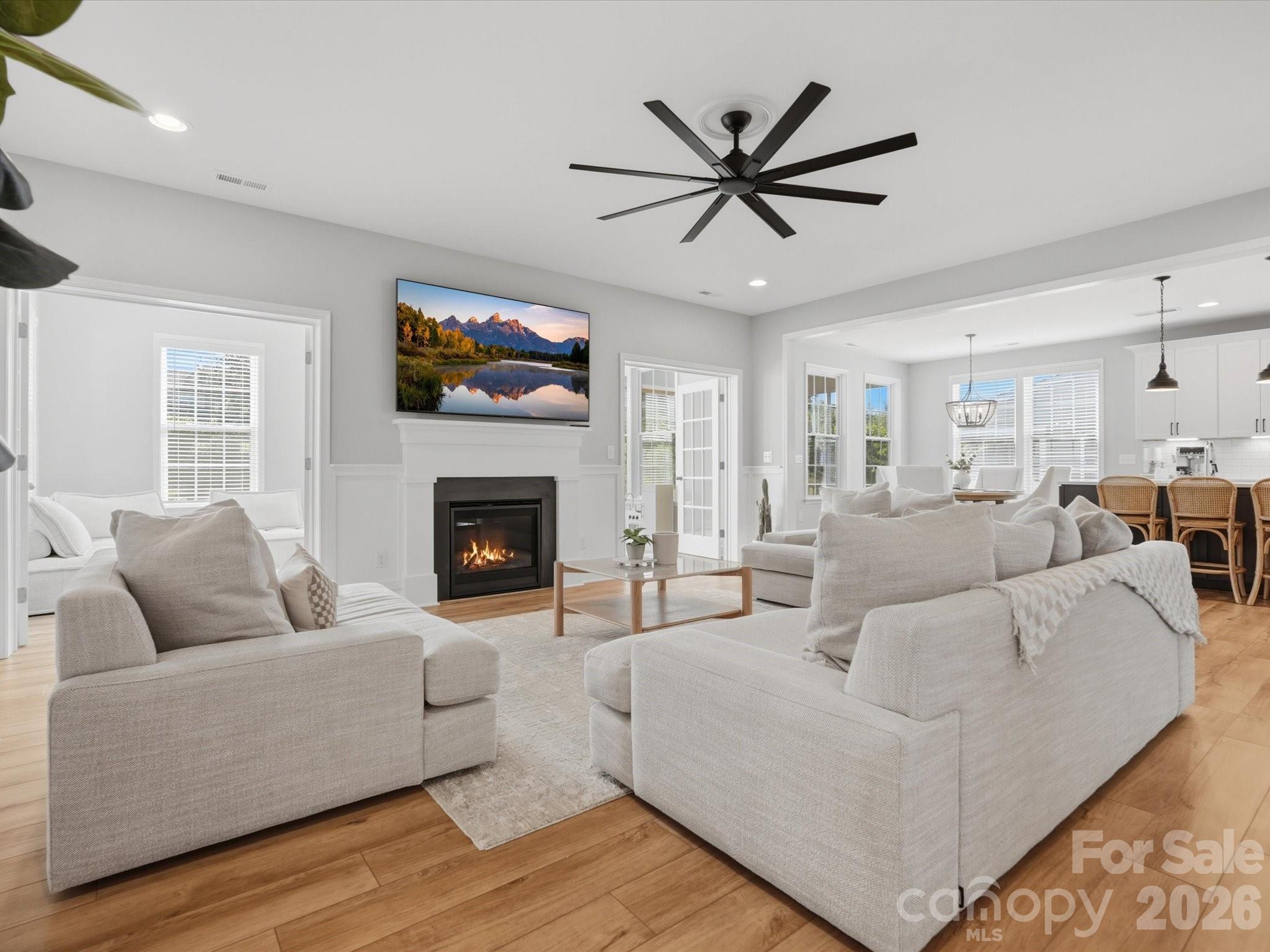 1001 Vettura Court Property Photo 19