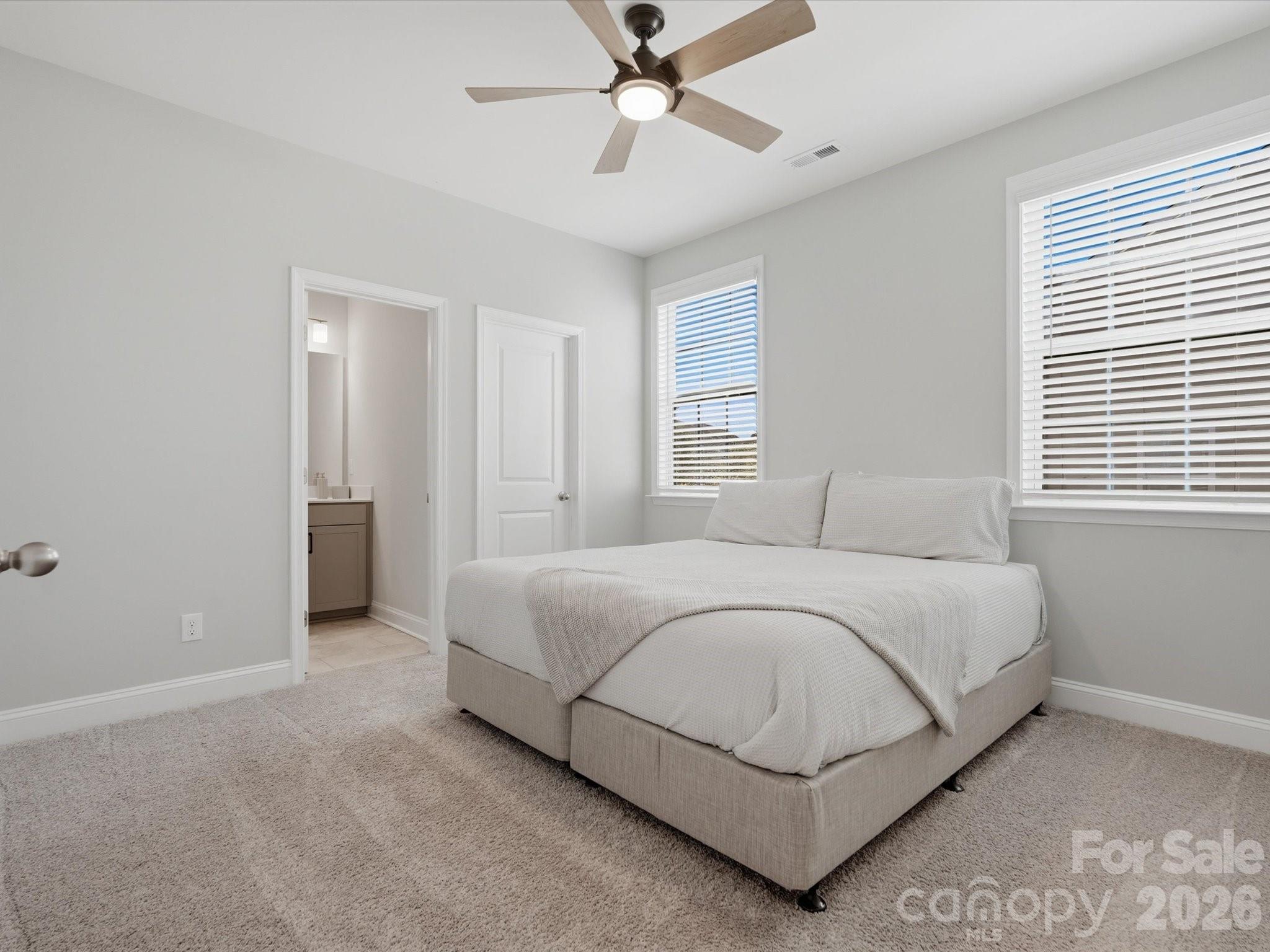 1001 Vettura Court Property Photo 30