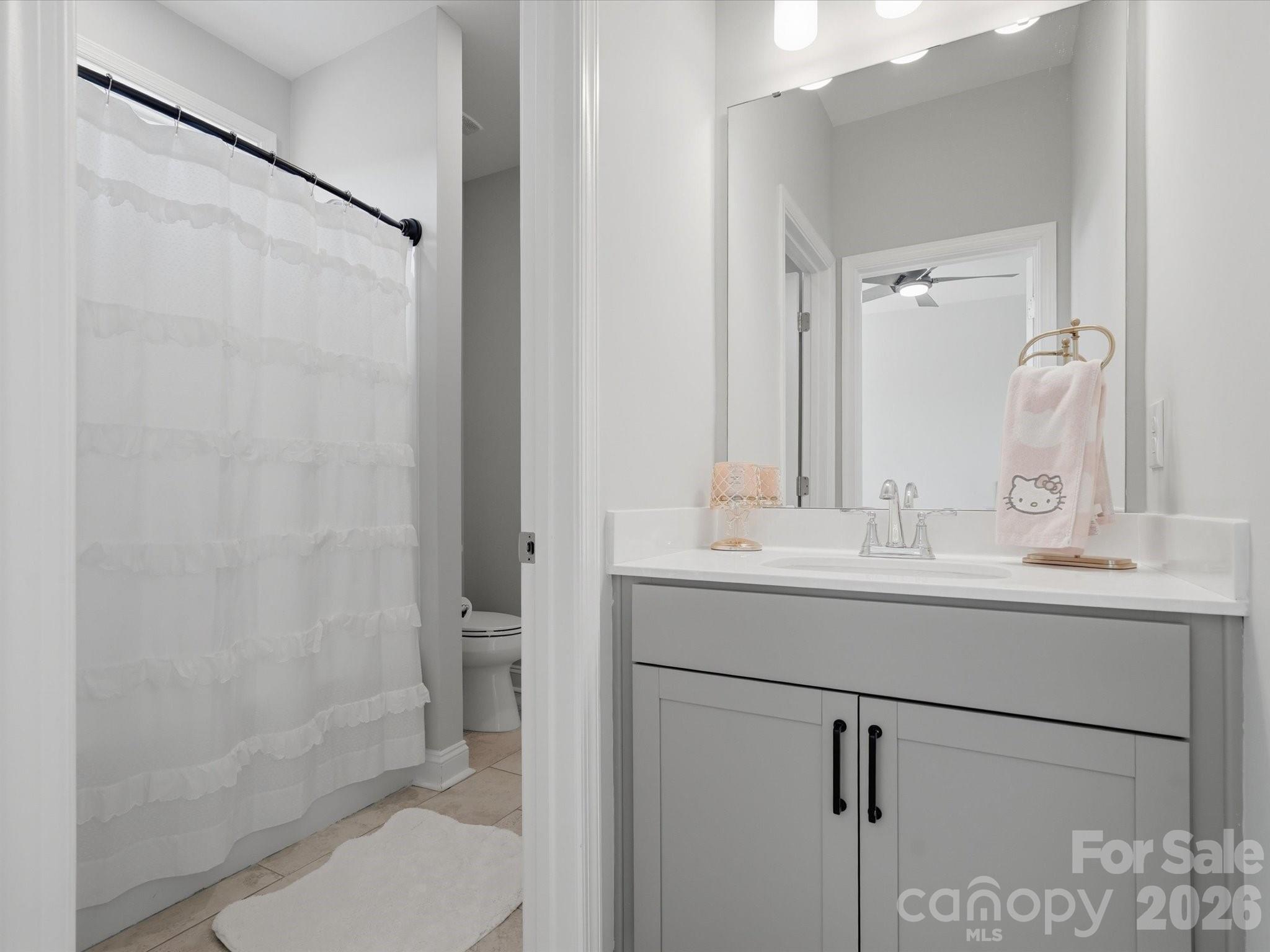 1001 Vettura Court Property Photo 37