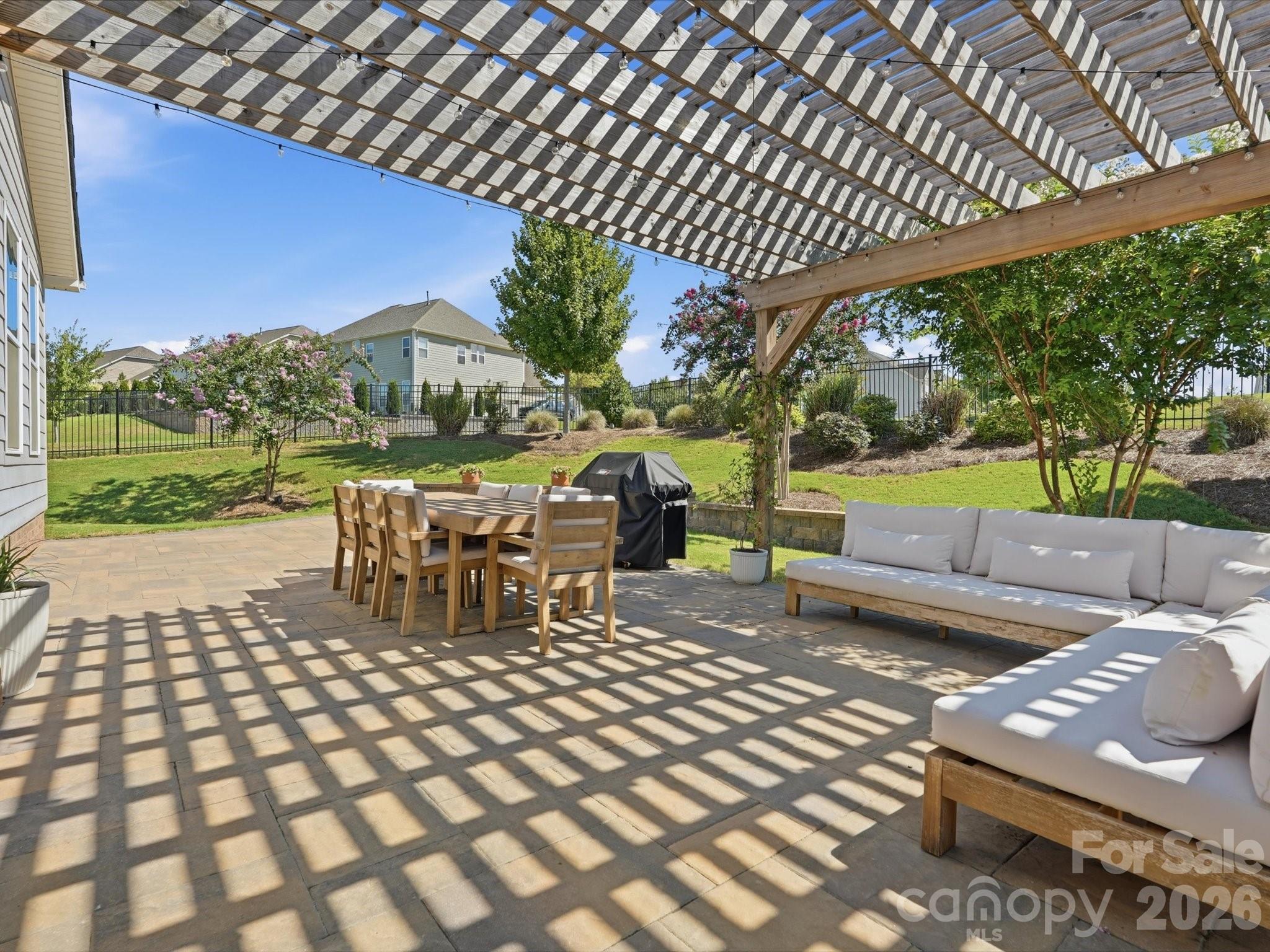 1001 Vettura Court Property Photo 45