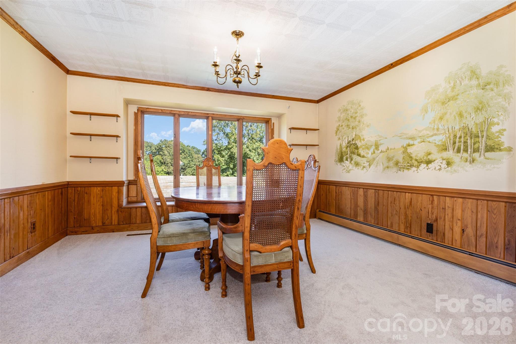 475 Baymount Drive Property Photo 13