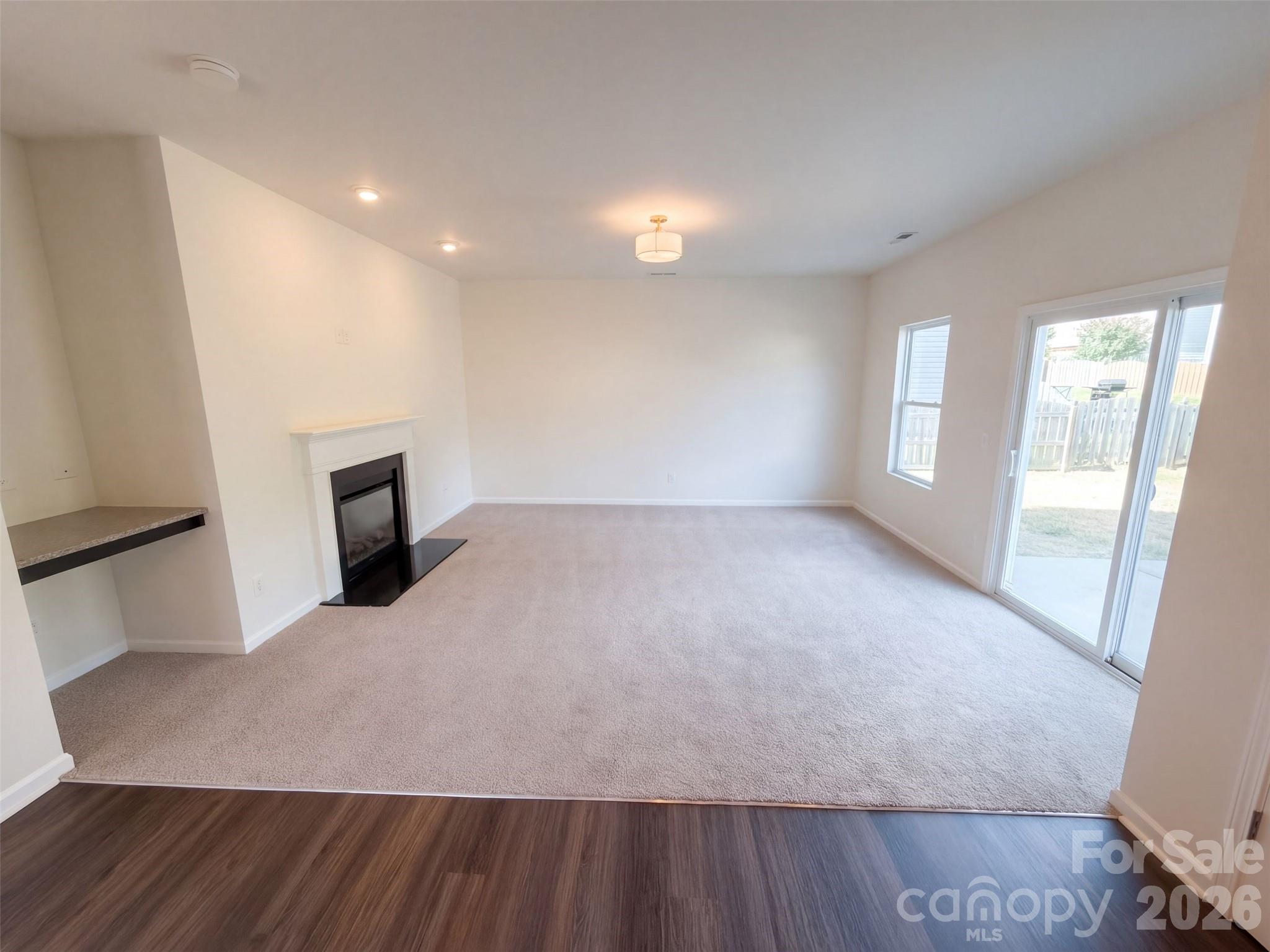 5043 Haven Lodge Road Property Photo 3