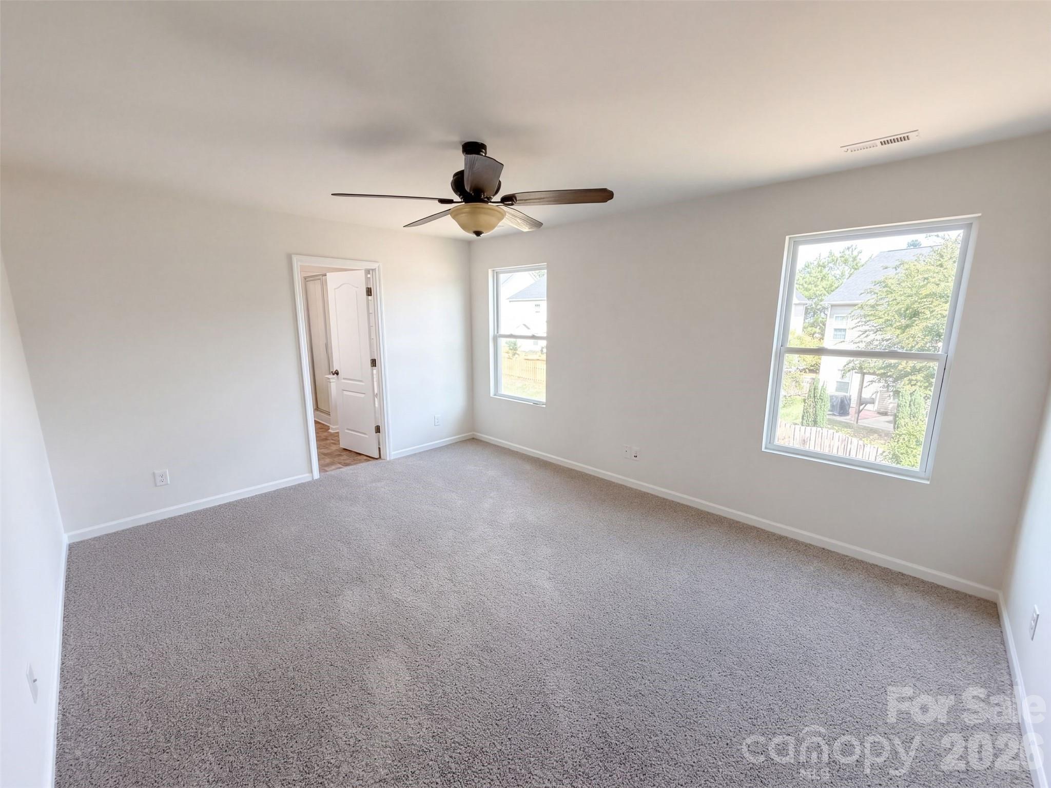 5043 Haven Lodge Road Property Photo 4
