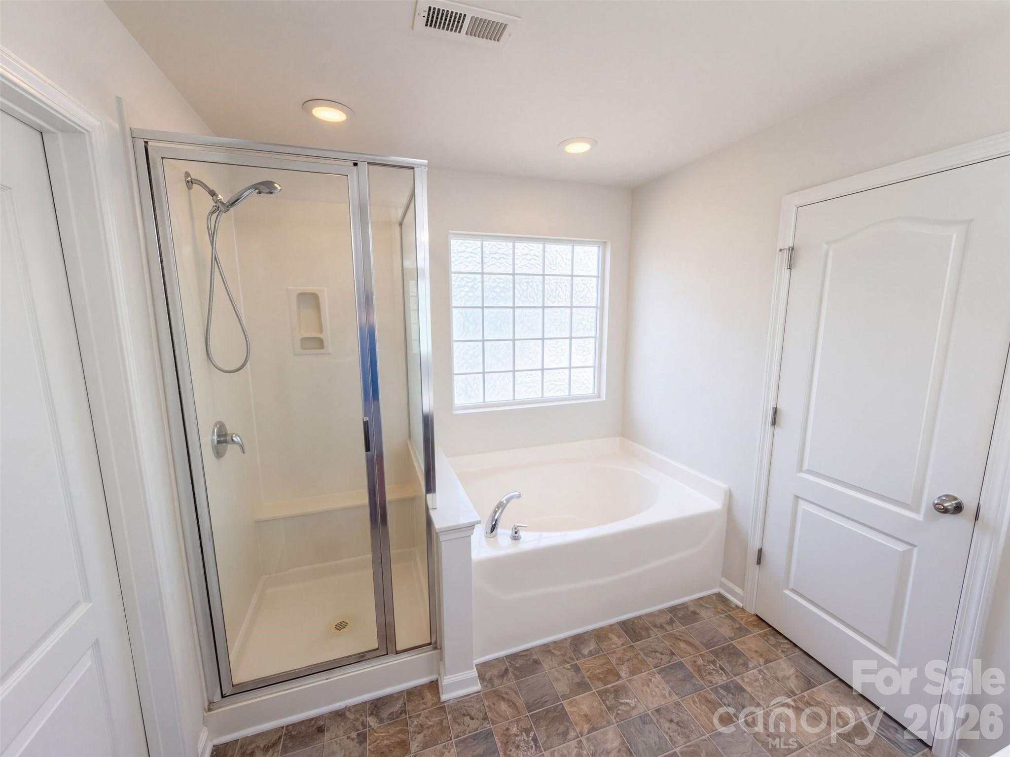 5043 Haven Lodge Road Property Photo 10