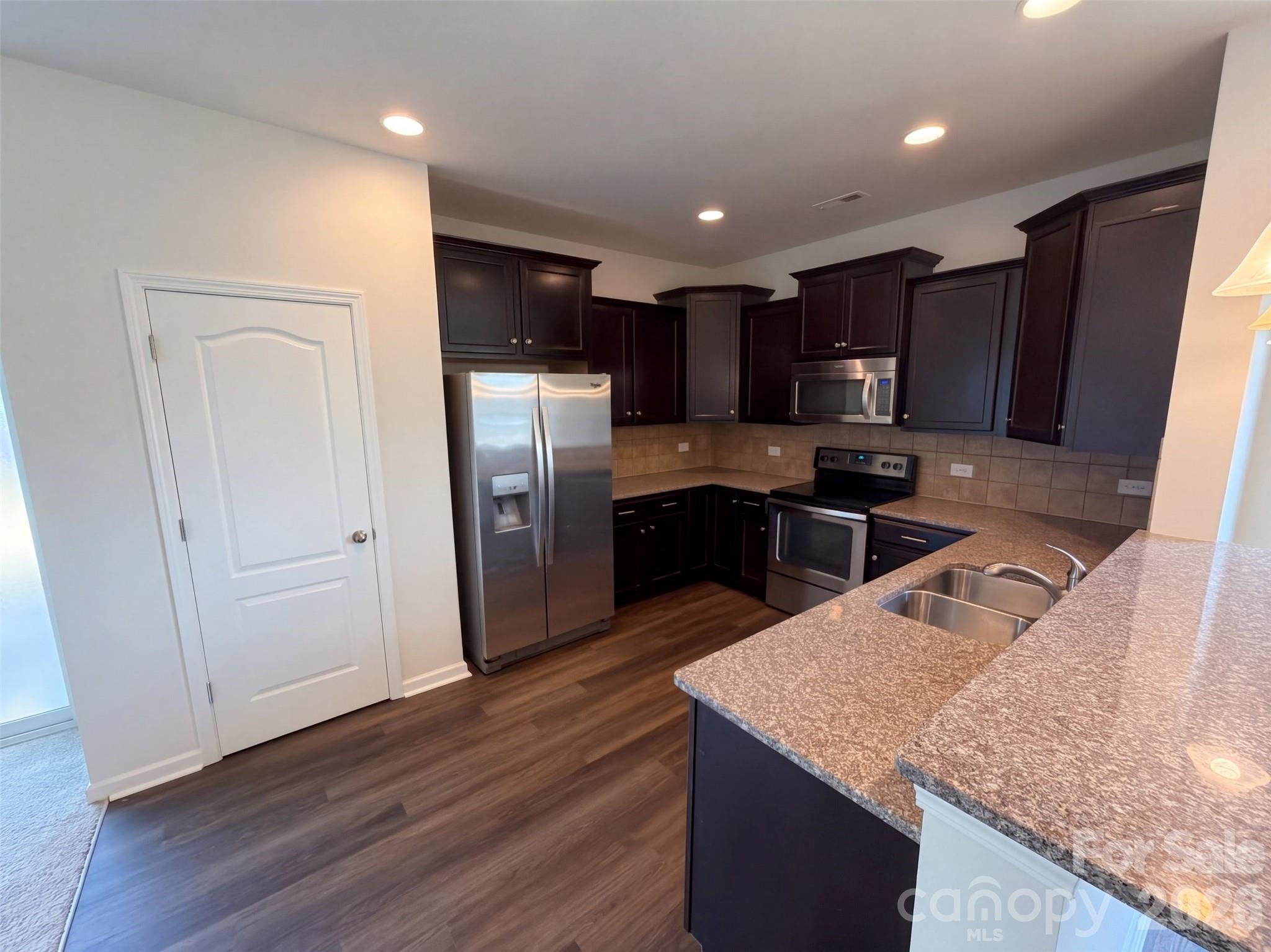 5043 Haven Lodge Road Property Photo 24