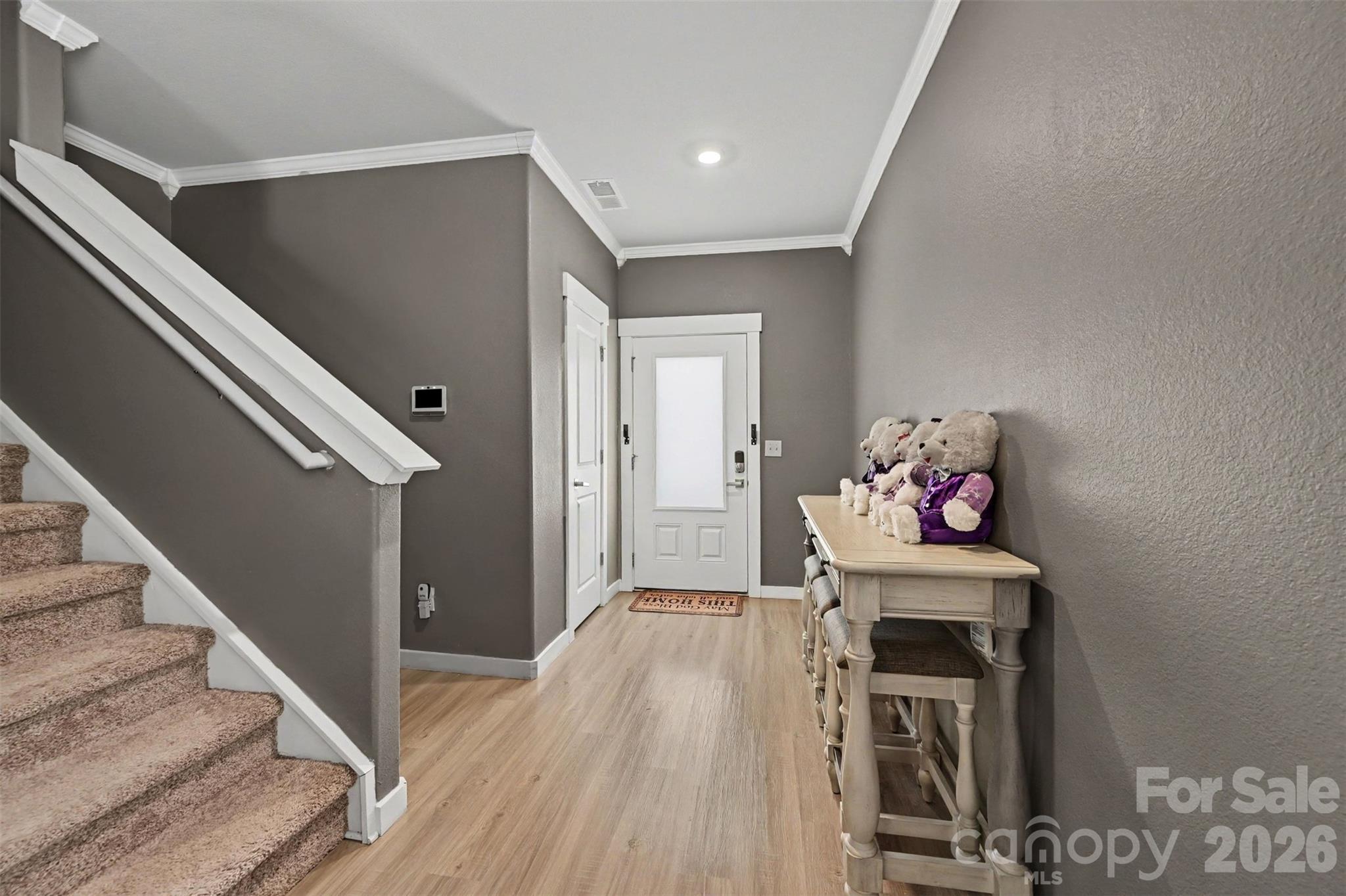 1582 Doran Terrace Property Photo 3