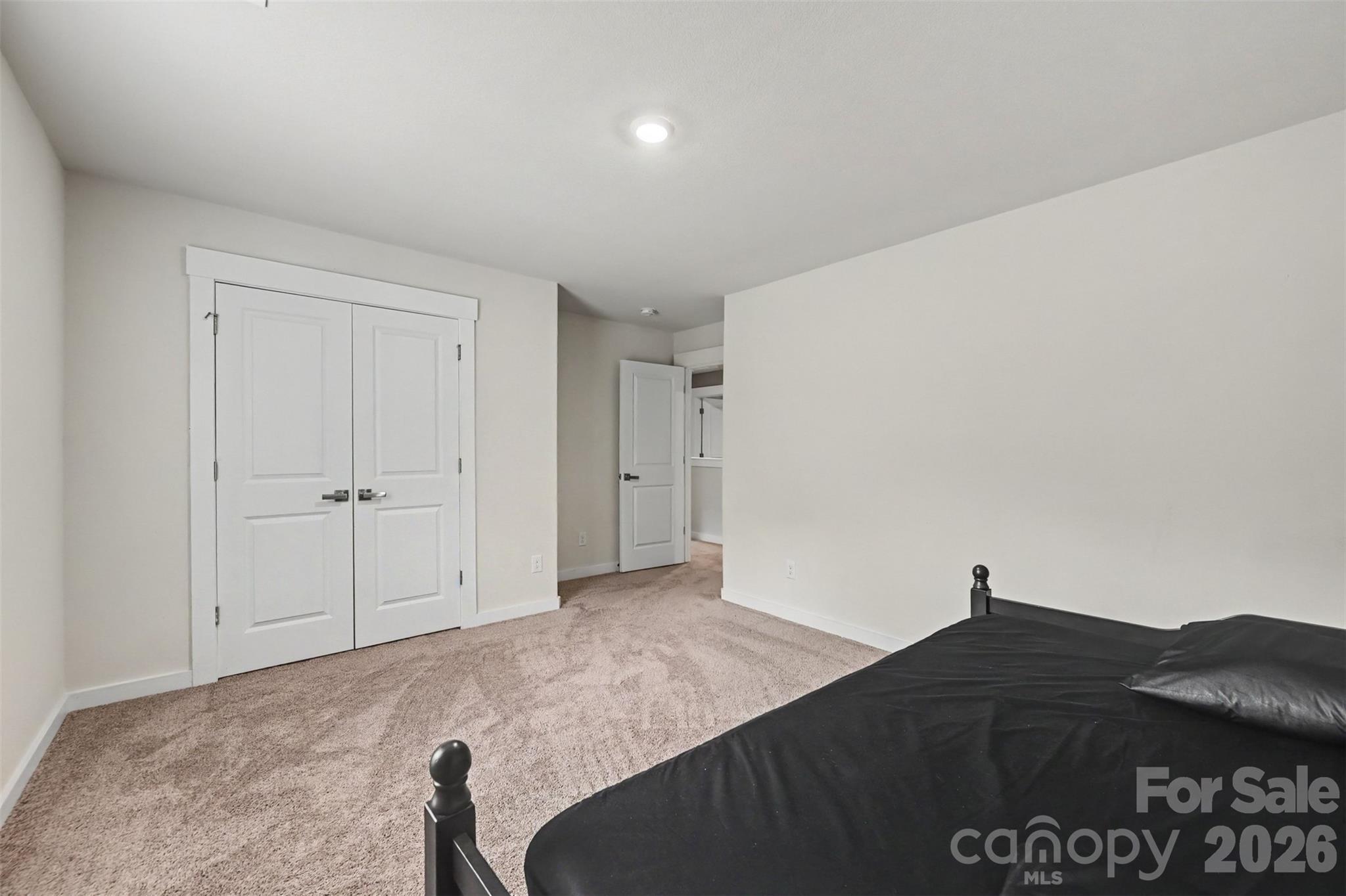 1582 Doran Terrace Property Photo 20