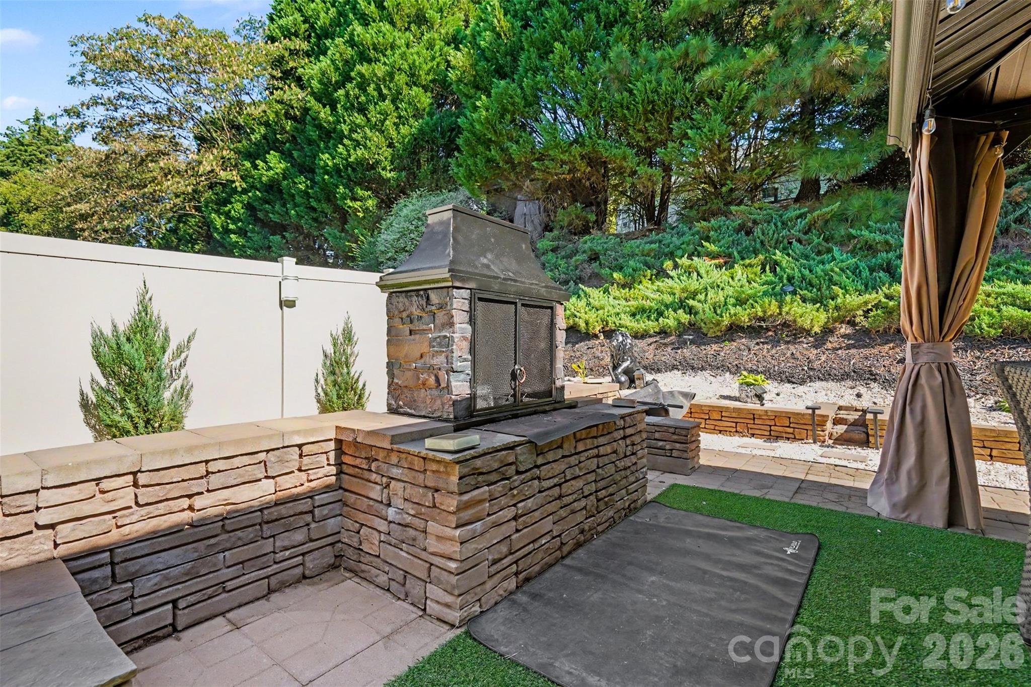 270 Perennial Drive Property Photo 30