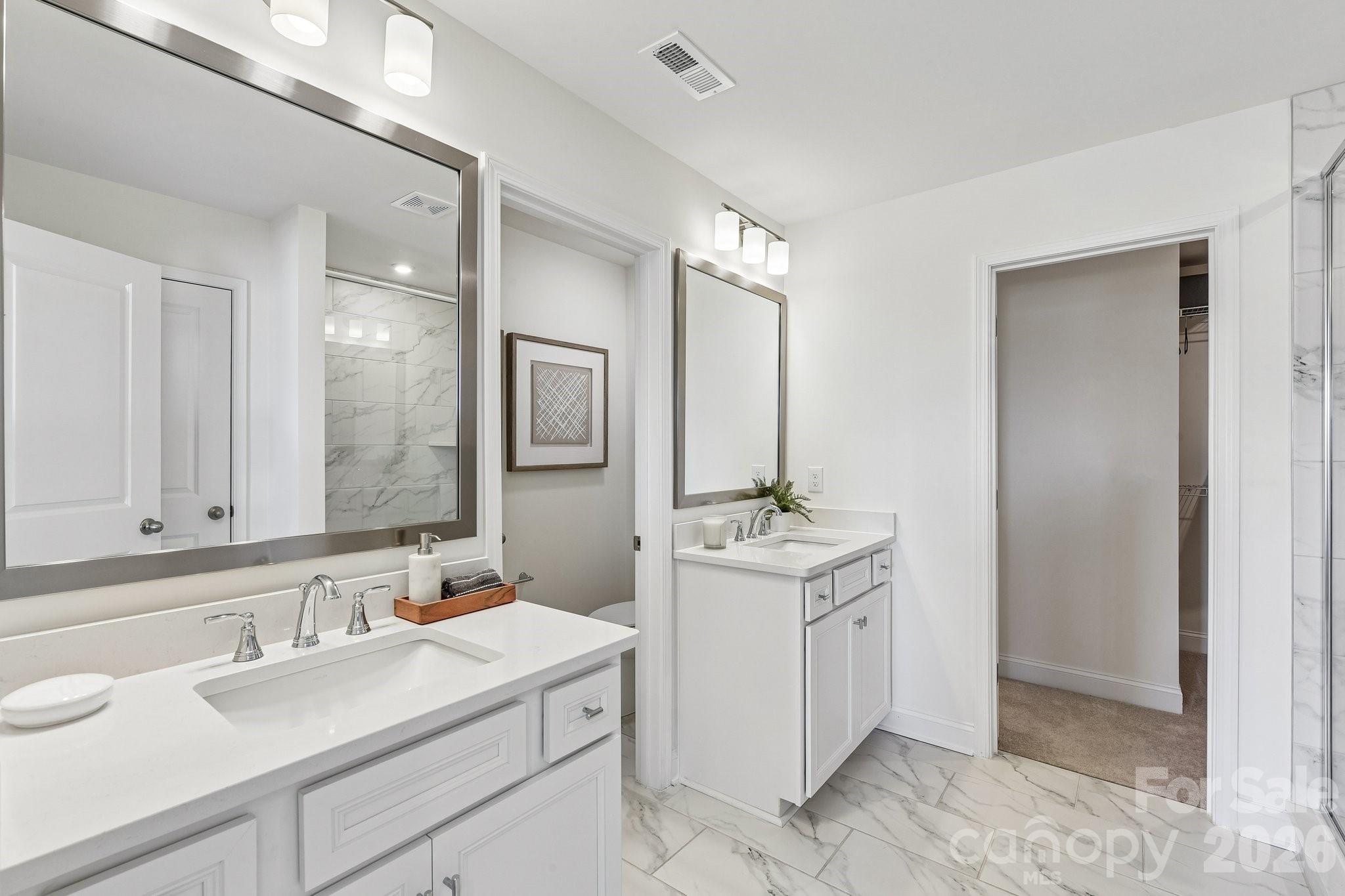386 Supernova Drive Property Photo 32