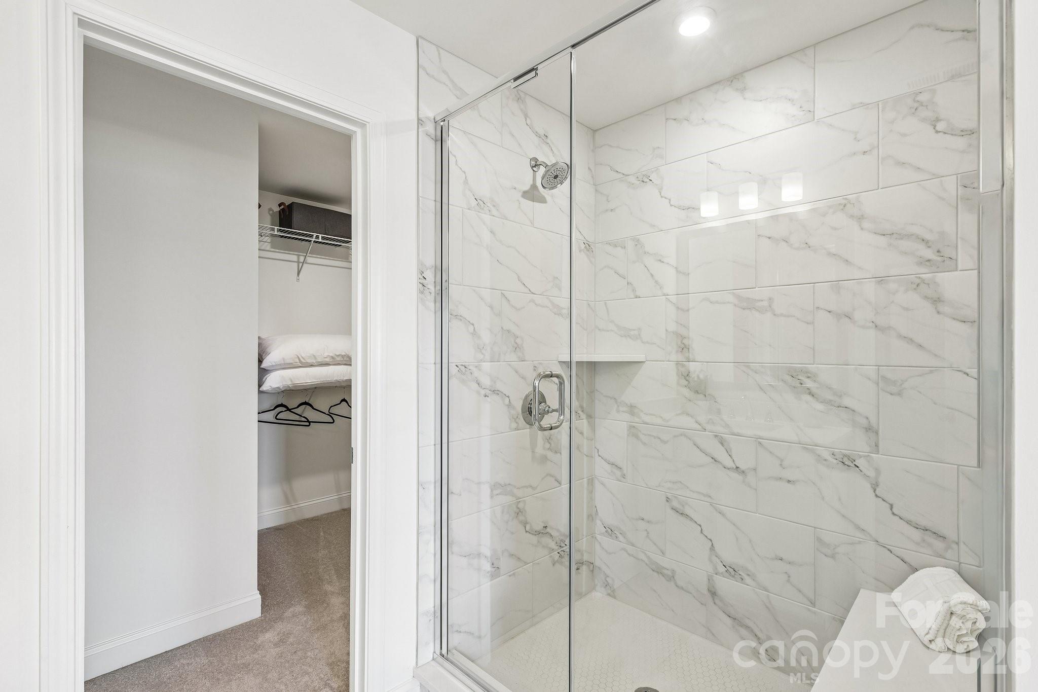 386 Supernova Drive Property Photo 33