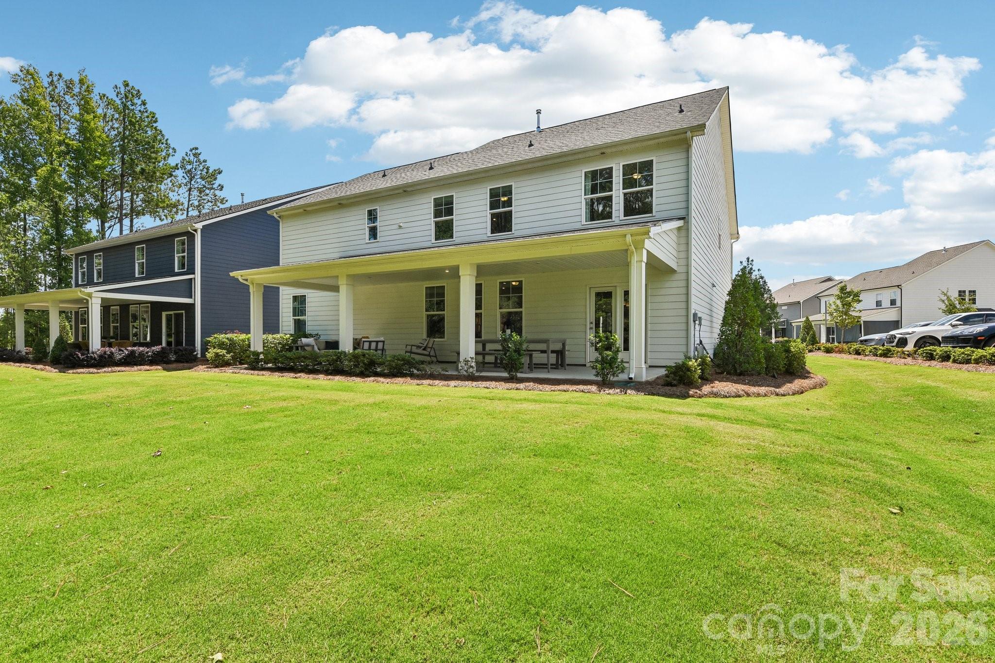 386 Supernova Drive Property Photo 38