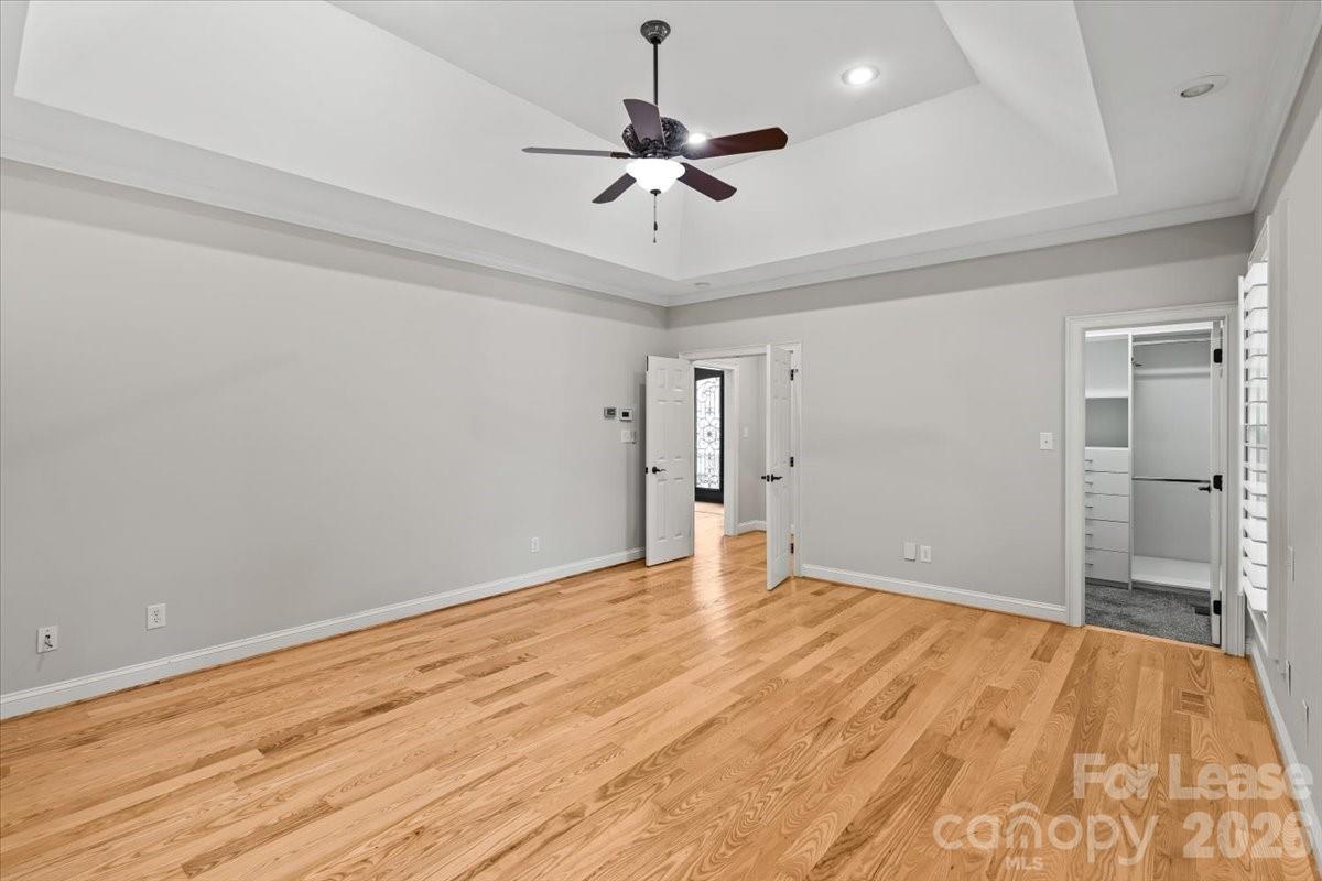 7832 Chapel Creek Drive Property Photo 14
