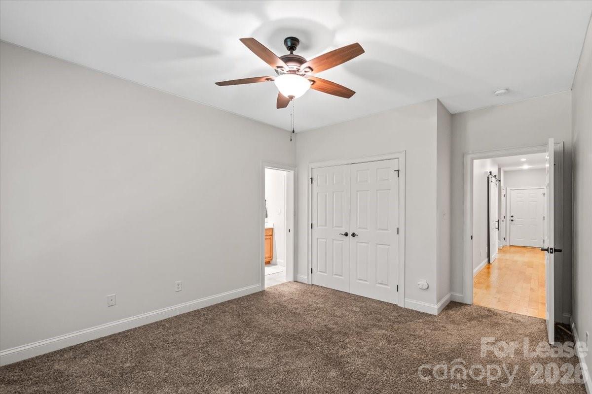 7832 Chapel Creek Drive Property Photo 24