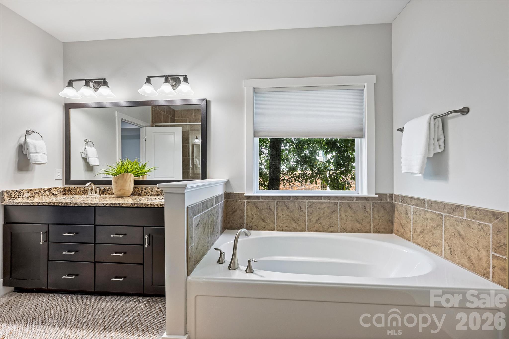 12039 Spinnaker Drive Property Photo 23