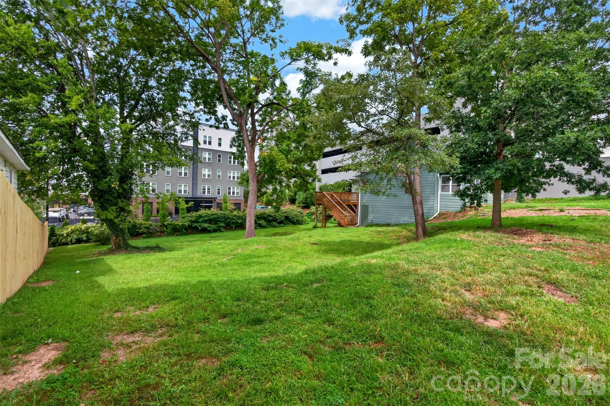 21 Pearl Street Property Photo 9