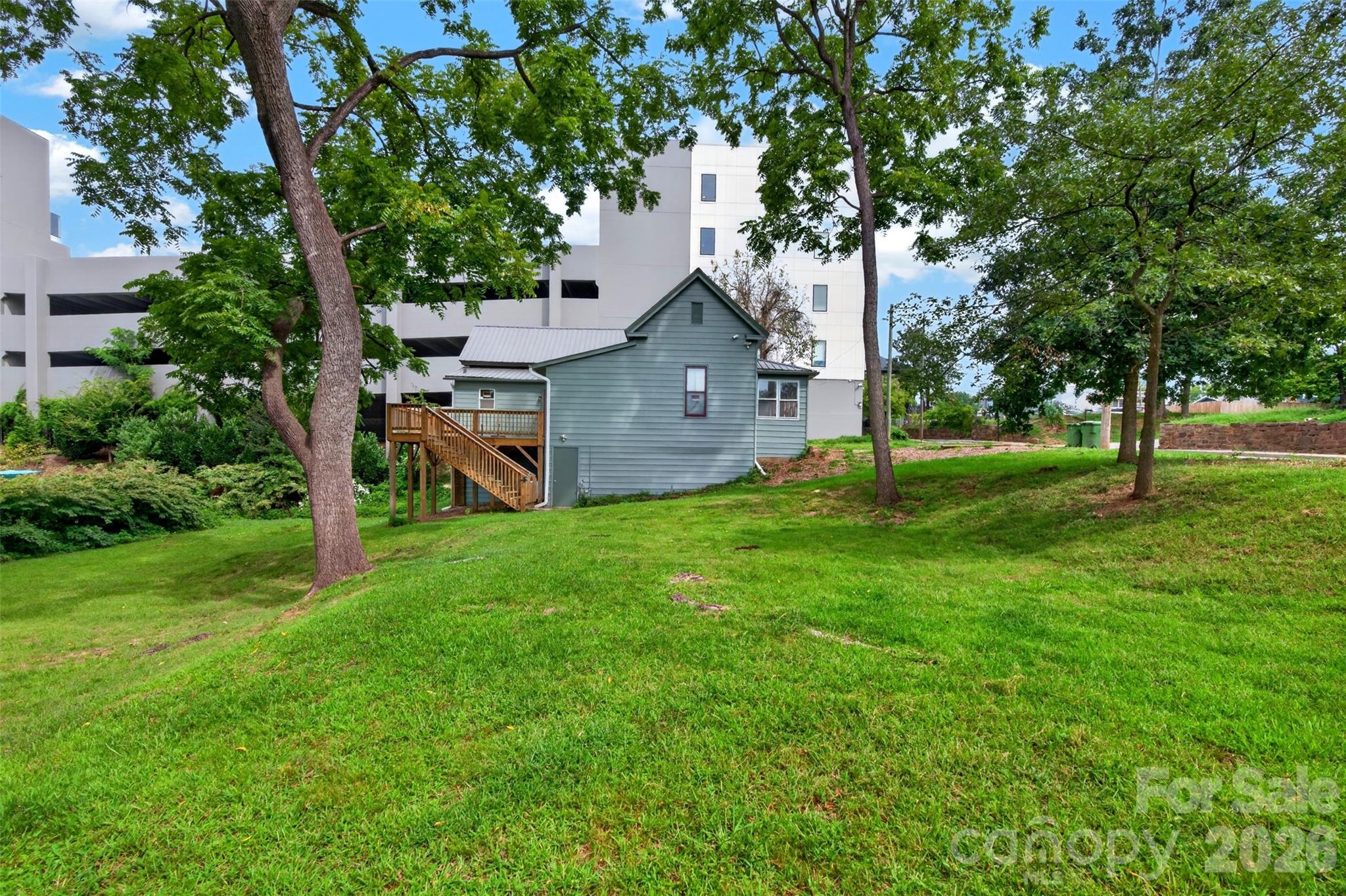 21 Pearl Street Property Photo 10