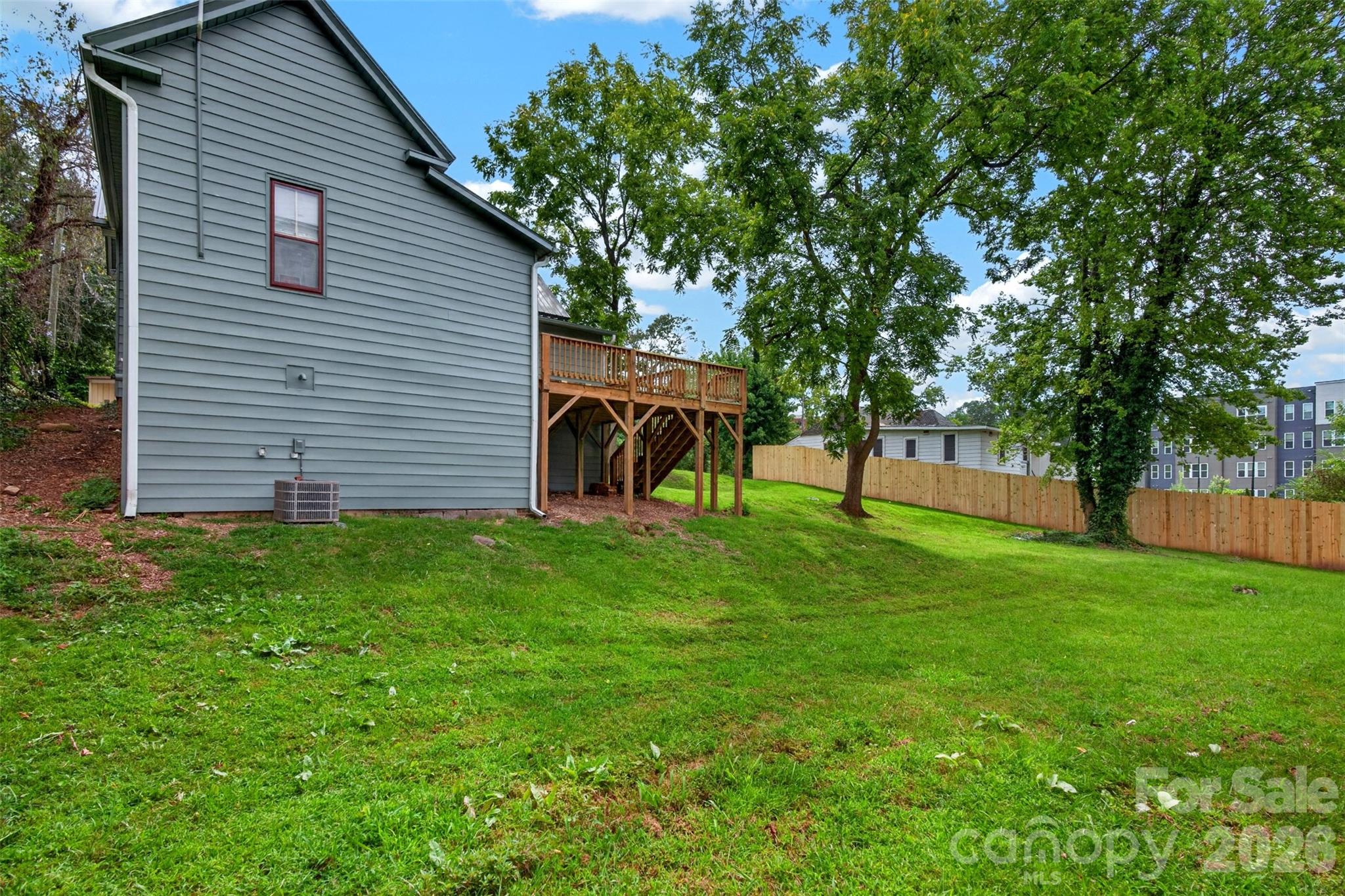 21 Pearl Street Property Photo 11