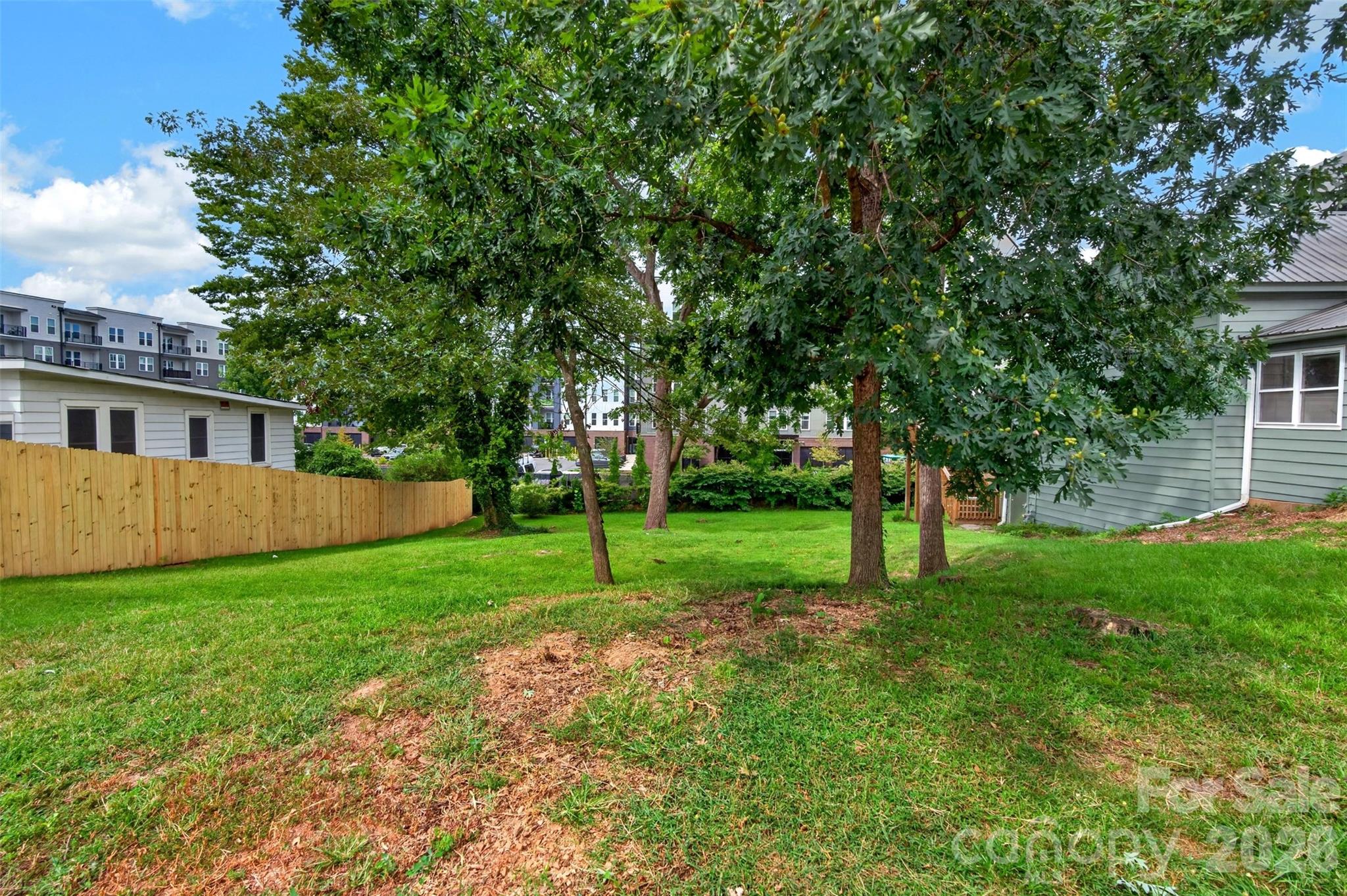 21 Pearl Street Property Photo 13