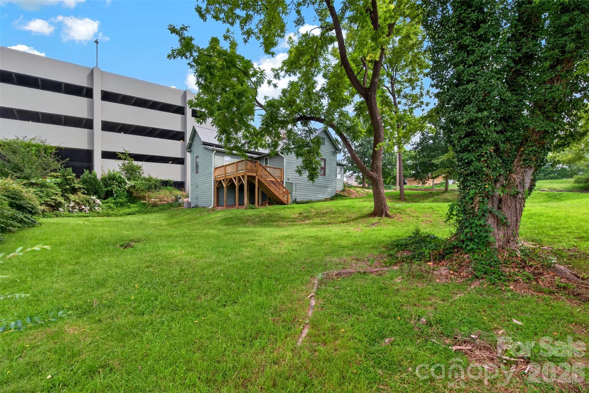 21 Pearl Street Property Photo 15